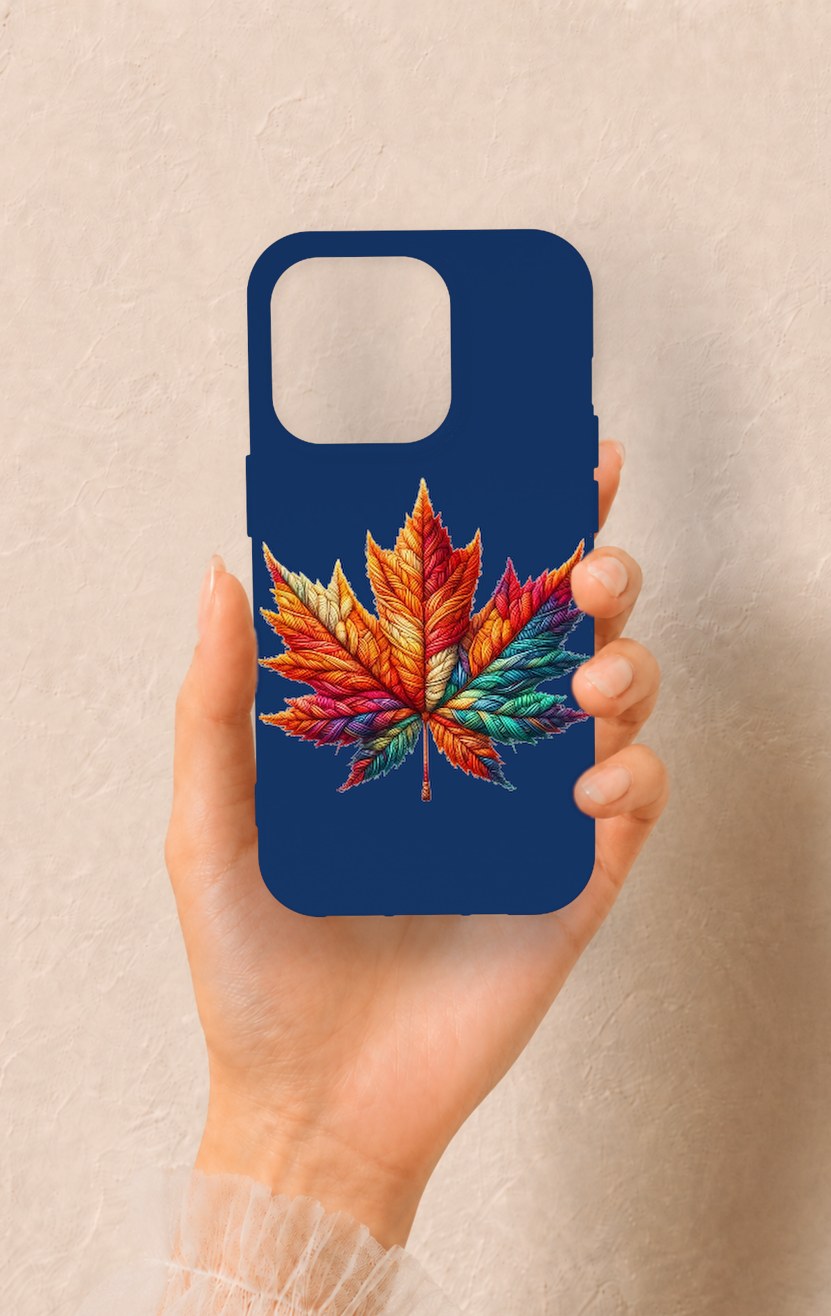 iPhone 14 Pro Uyumlu Renkli Yaprak Desenli Silikon Kılıf
