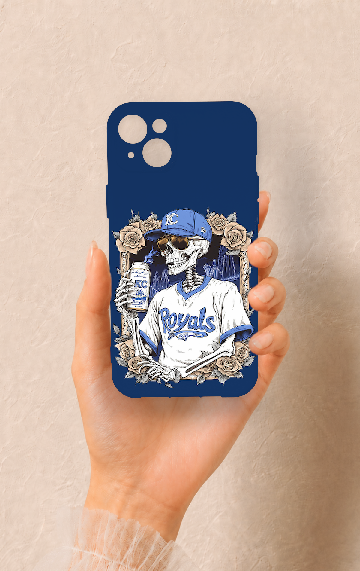 iPhone 14 Plus/15 Plus Uyumlu Royals Desenli Silikon Kılıf