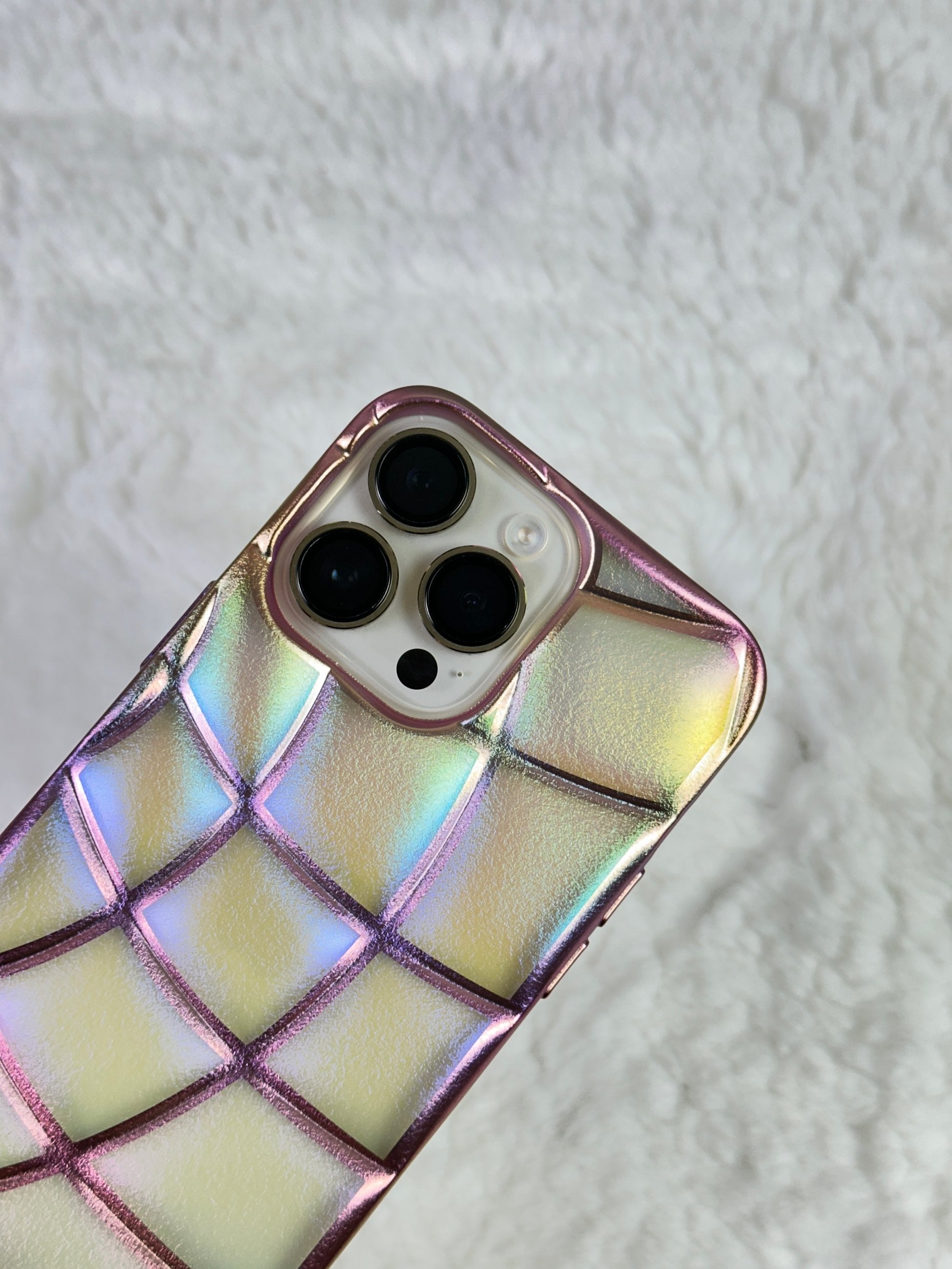 iPhone 14 Pro Max ile Uyumlu Darbe Emicili Renkli Kamera Çıkıntılı Colorix Kılıf