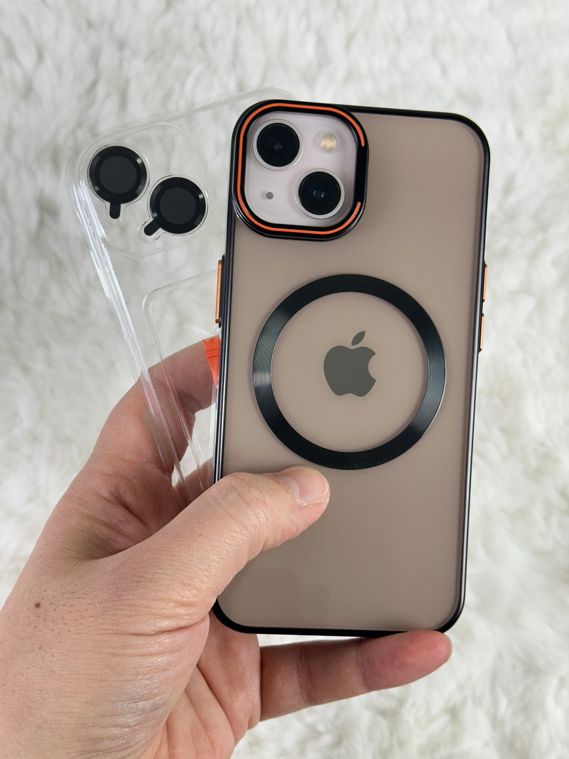 iPhone 13 MagSafe Özellikli Kamera Kısmı Stand Olabilen Kılıf ile Aynı Renk Kamera Lens Koruyuculu Magic Pro Kılıf