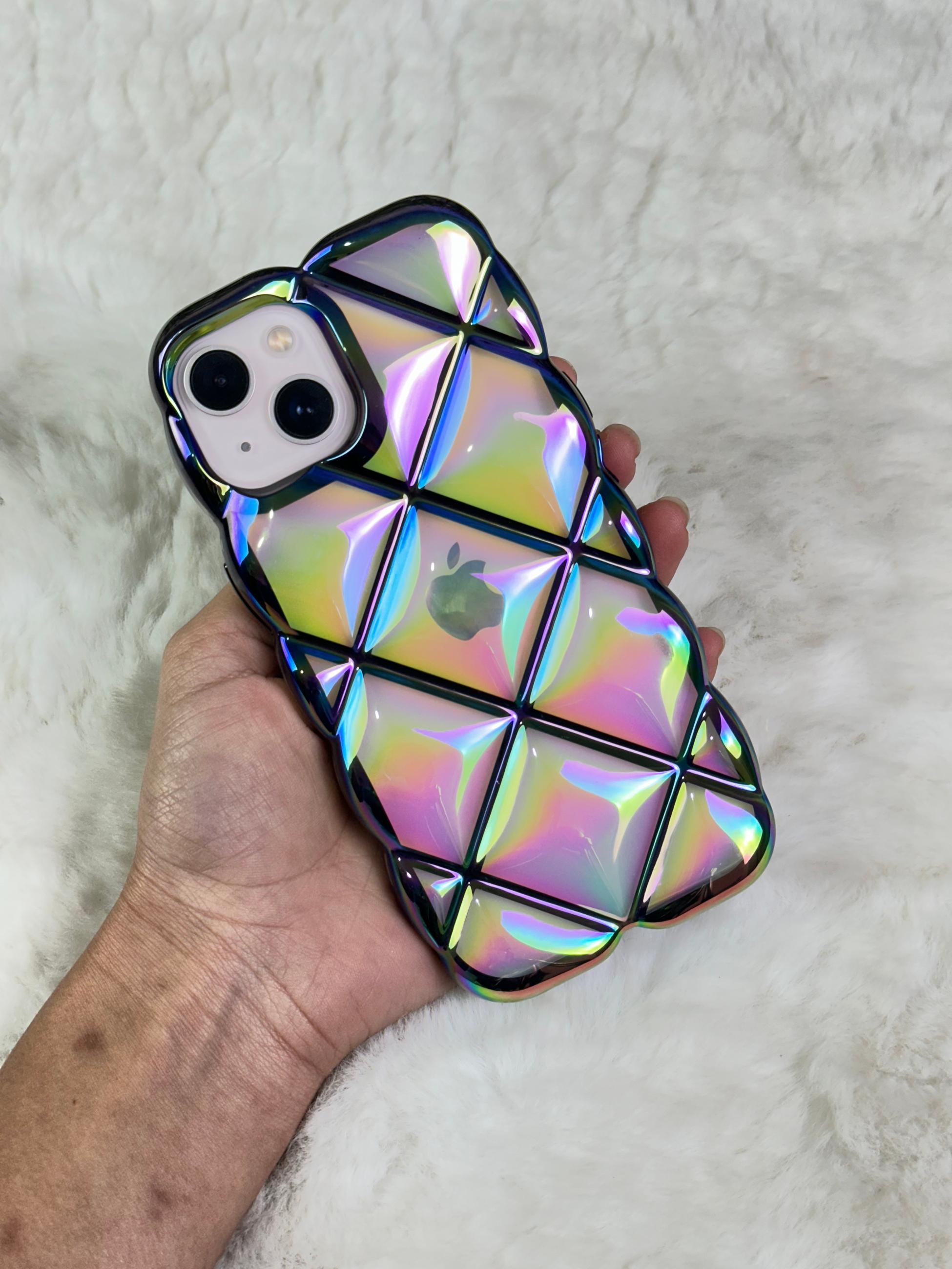 iPhone 13 Kabartma Desenli 3D Darbe Emici Ultra Sağlam Duda kılıf