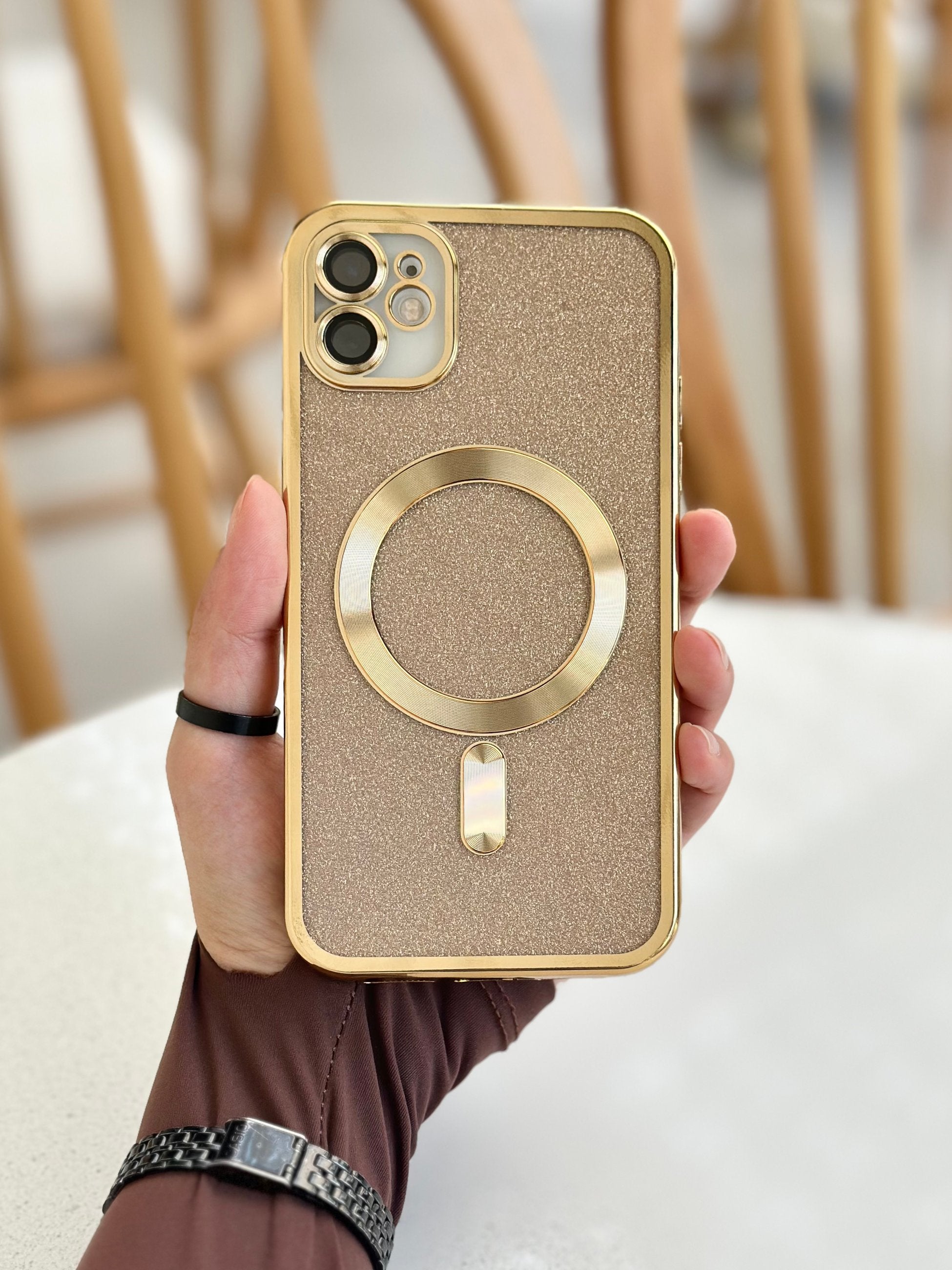 iPhone 11 Magsafe Özellikli Simli Kamera Korumalı Shimmer Kılıfı