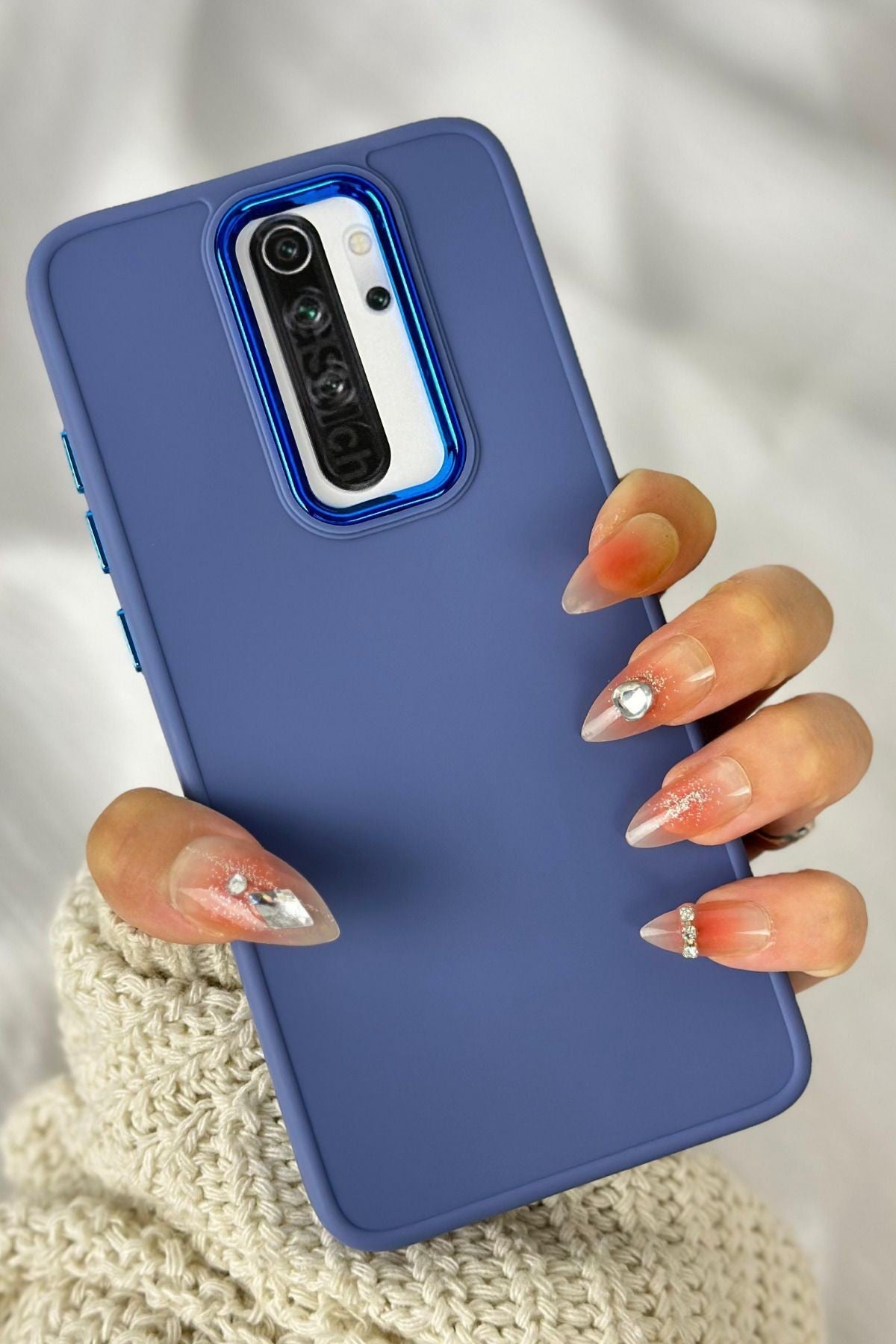 Xiaomi Redmi Note 8 Pro Parlak Metal Detaylı Tuşu Kolay Basmalı Lansman Pastel Silikon Ruby Kılıf