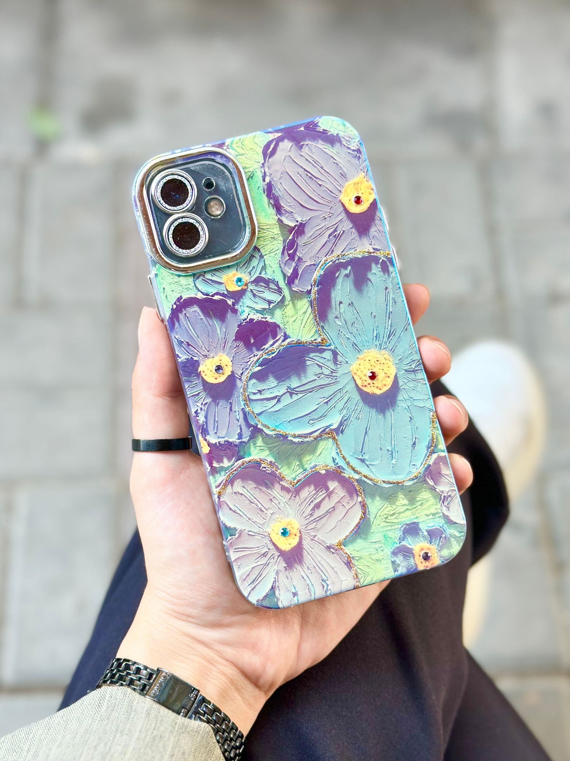 iPhone 12 Çiçek Desenli Lens Koruyuculu Paint Kılıfı