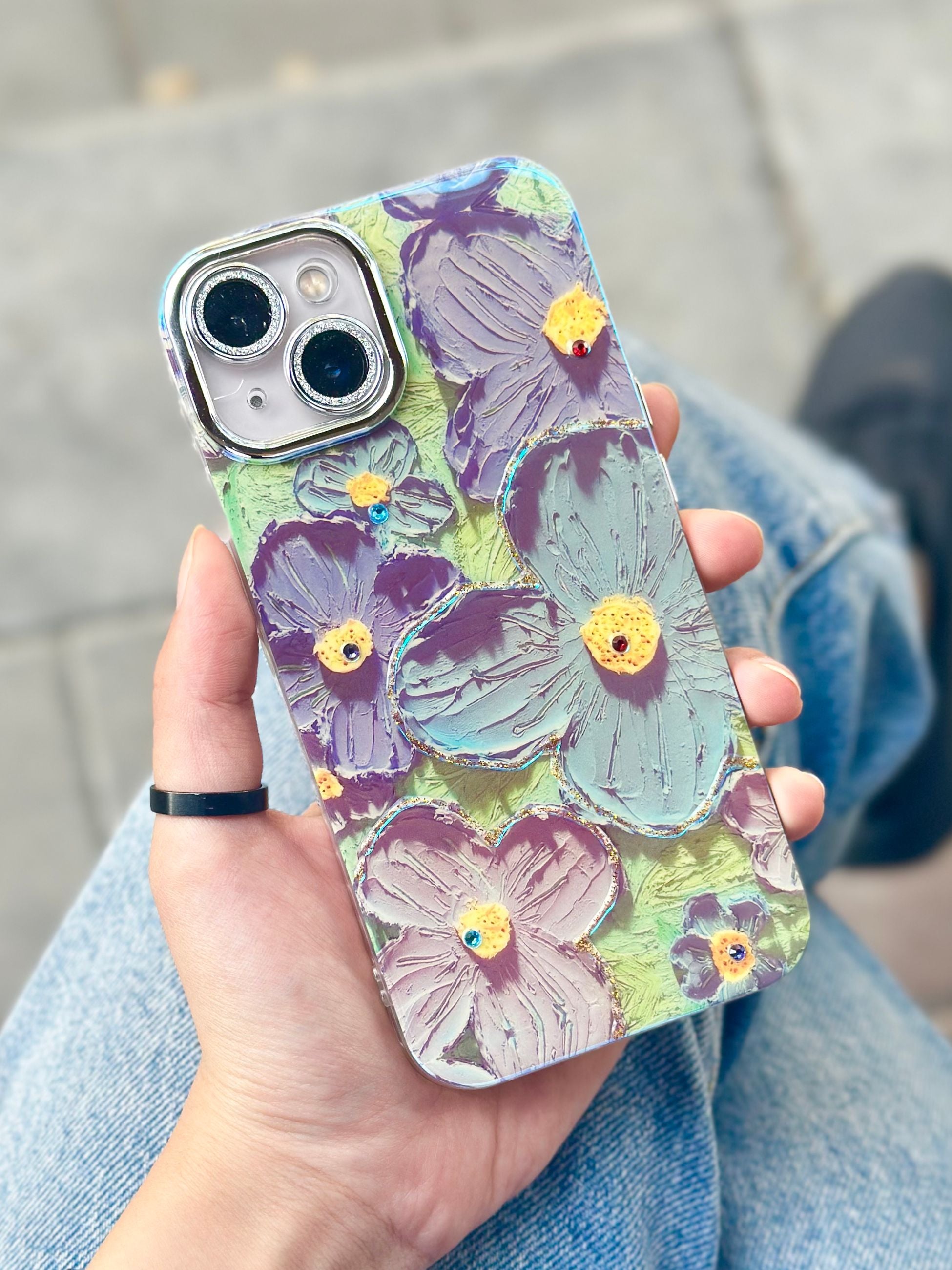 iPhone 15 Çiçek Desenli Lens Koruyuculu Paint Kılıfı