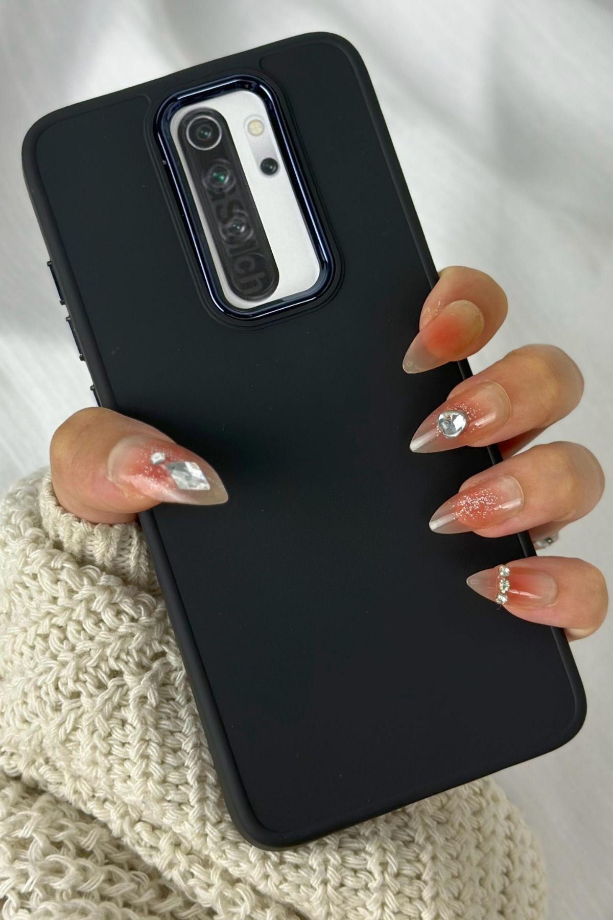 Xiaomi Redmi Note 8 Pro Parlak Metal Detaylı Tuşu Kolay Basmalı Lansman Pastel Silikon Ruby Kılıf