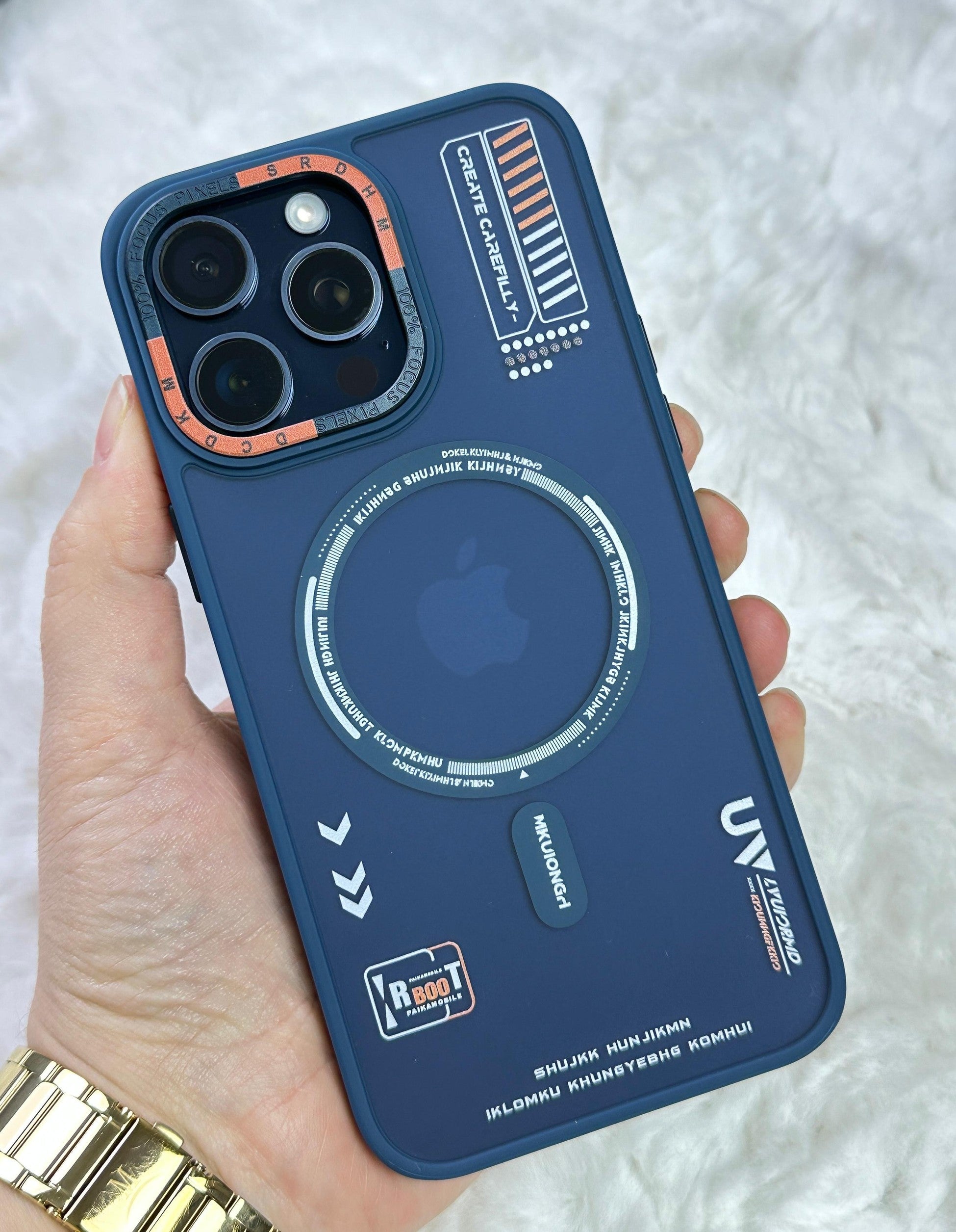 iPhone 15 Pro Max Magsafe Wireless Şarj Özellikli Desenli Tiger Kılıf