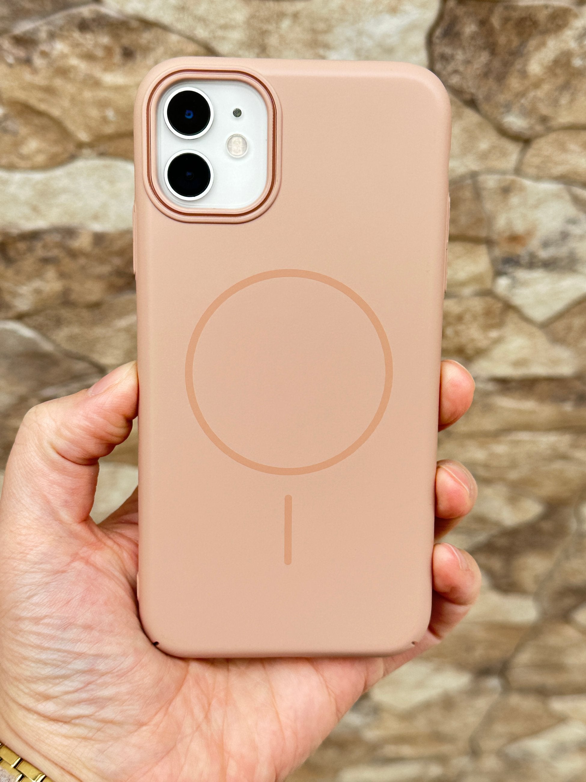 iPhone 11 Magsafe Özellikli Minimal Dizaynlı Kamera Çıkıntılı Ruzo Kılıf