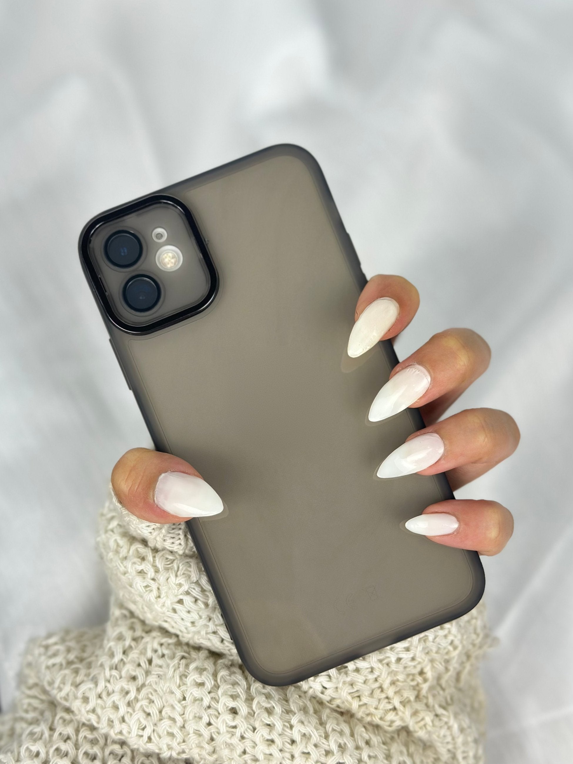 iPhone 12 Kamera Korumalı Transparan Berry Kılıf