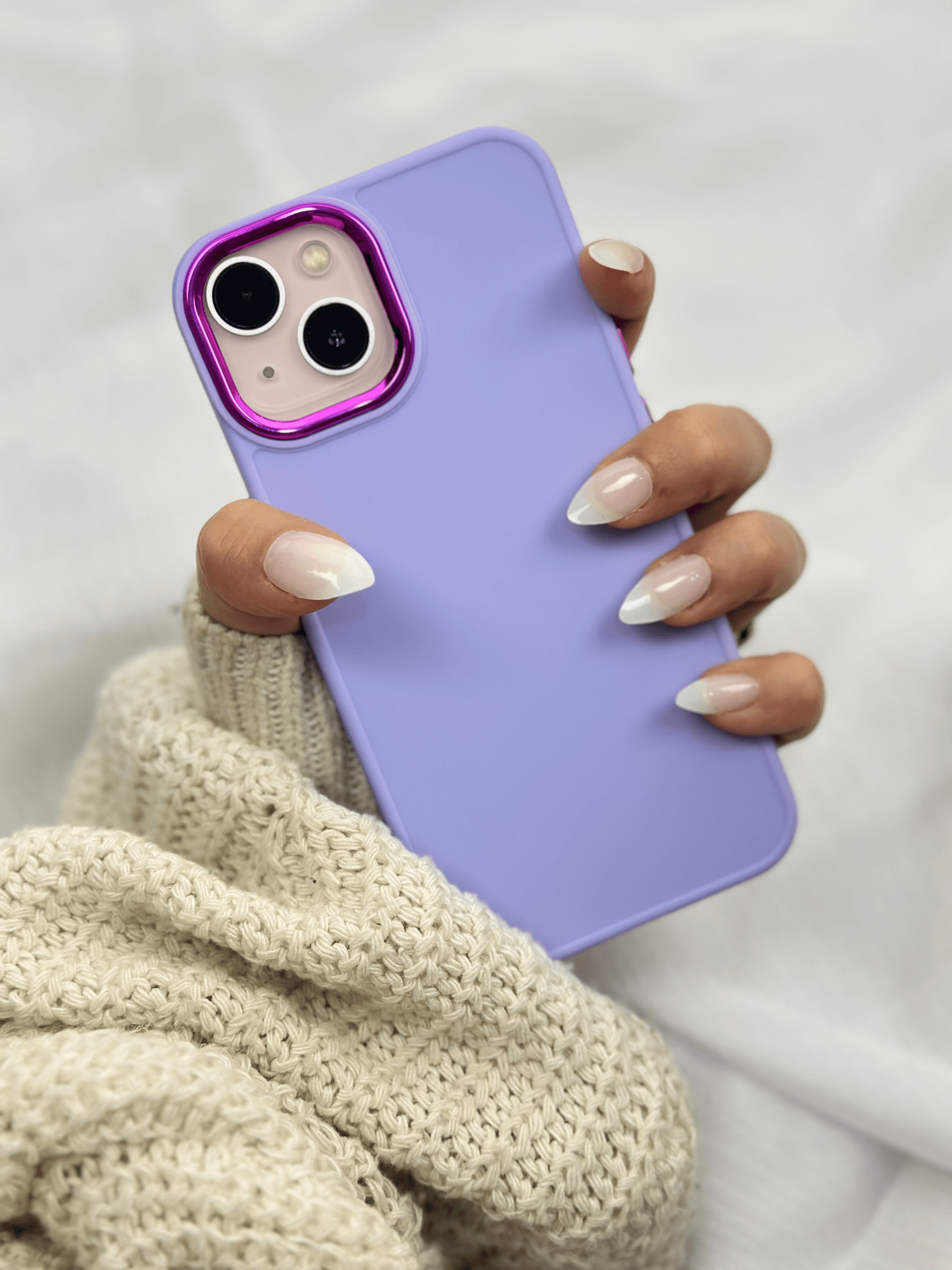 iPhone 14 Plus Kılıf Içi Kadife Parlak Detaylı Pastel Silikon Ruby Kılıf