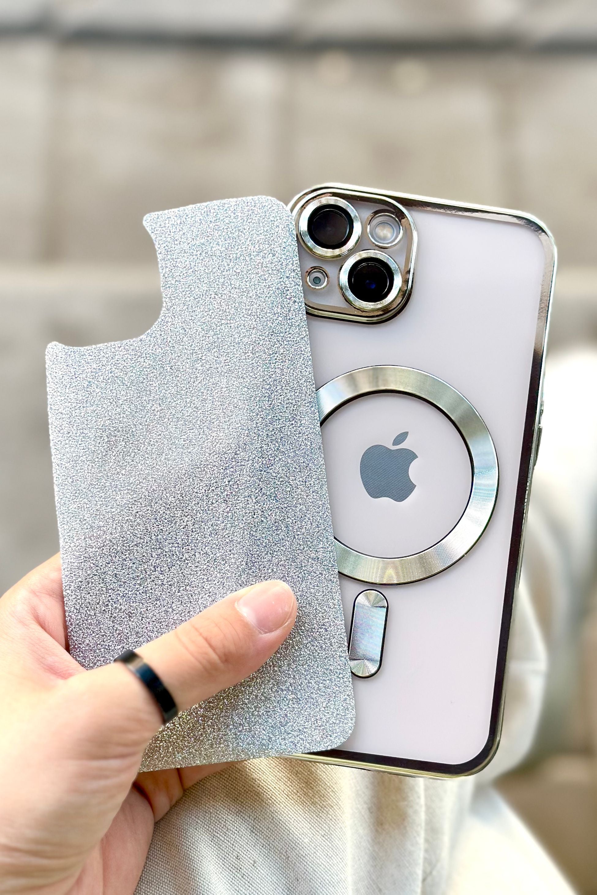 iPhone 15 Magsafe Özellikli Simli Kamera Korumalı Shimmer Kılıfı