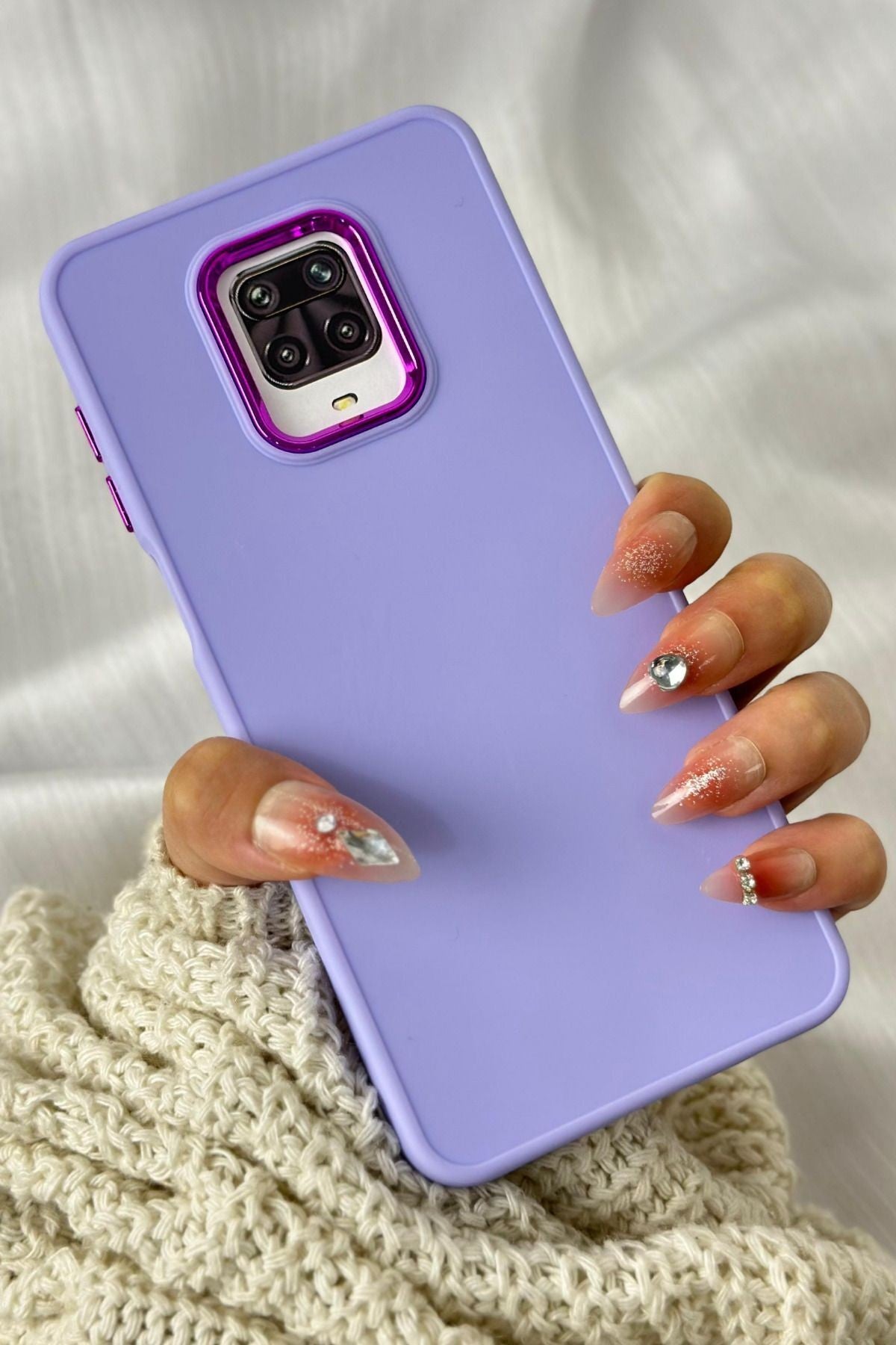 Redmi Note 9 Pro Ve Redmi Note 9s Uyumlu Parlak Metal Detaylı Kolay Basmalı Lansman Silikon Ruby