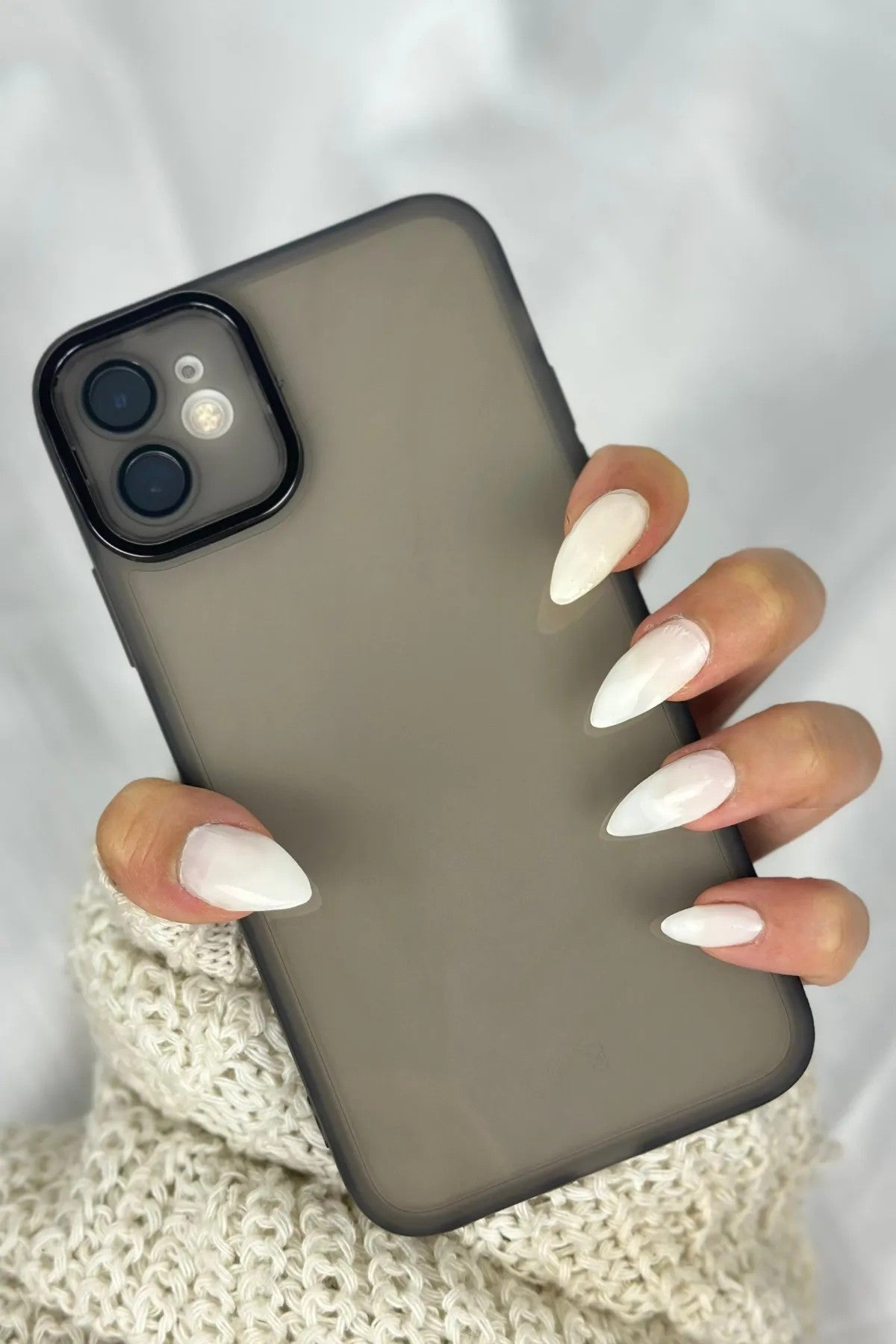 iPhone 11 Kamera Korumalı Transparan Berry Kılıf