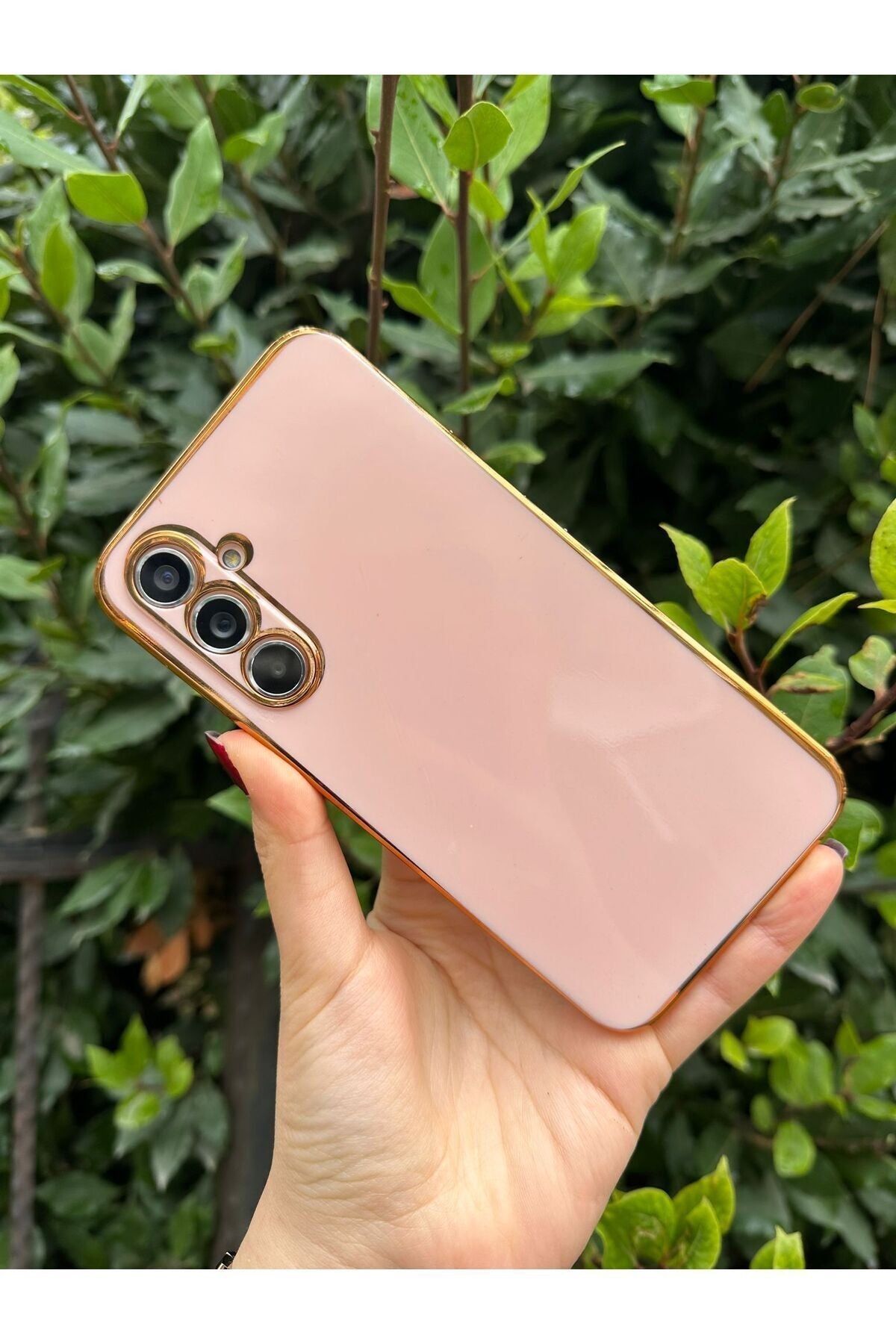 Samsung Galaxy A25 Gold Kenarlı Parlak Kamera Korumalı Bark Kılıf