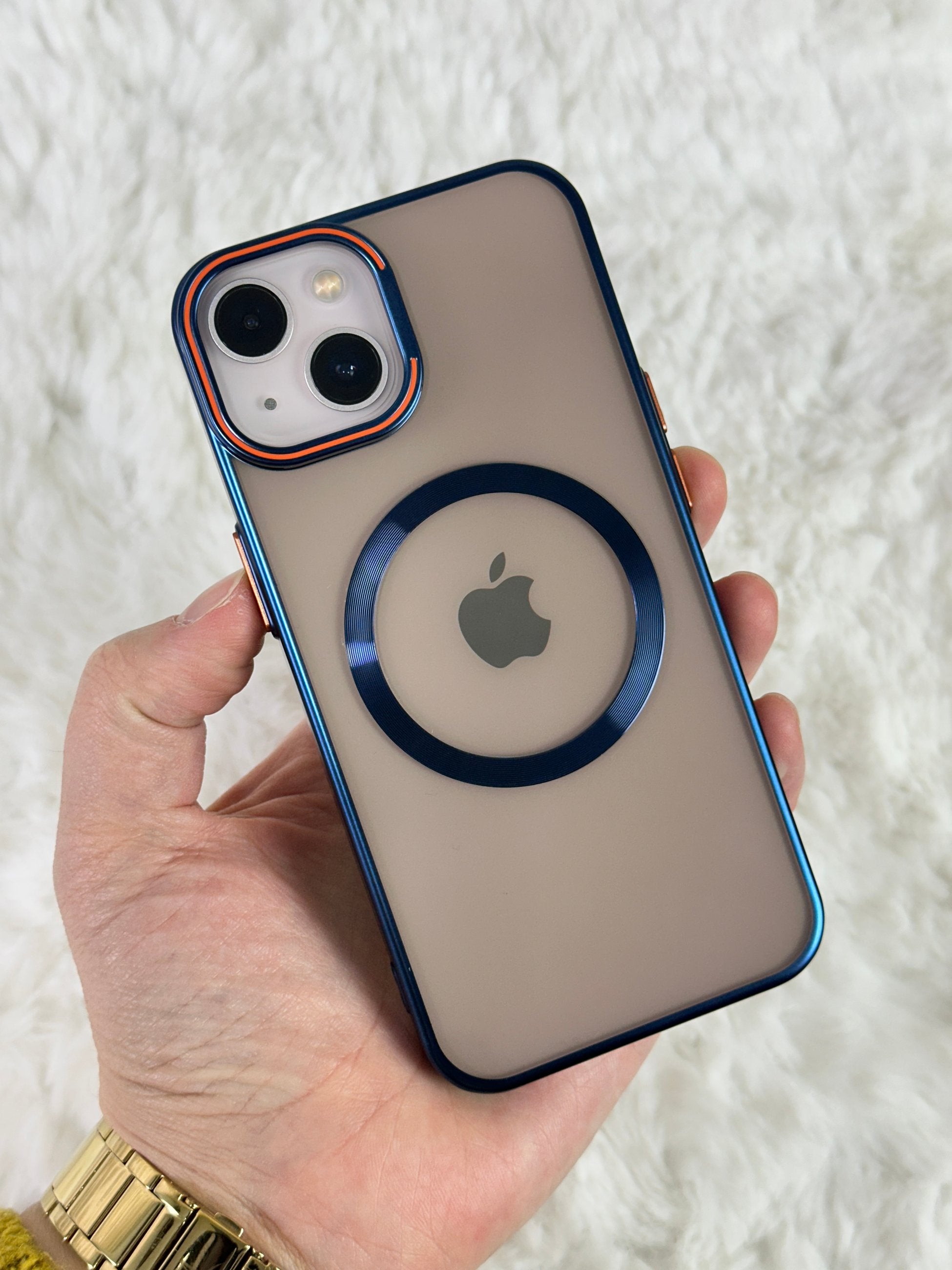 iPhone 13 MagSafe Özellikli Kamera Kısmı Stand Olabilen Kılıf ile Aynı Renk Kamera Lens Koruyuculu Magic Pro Kılıf