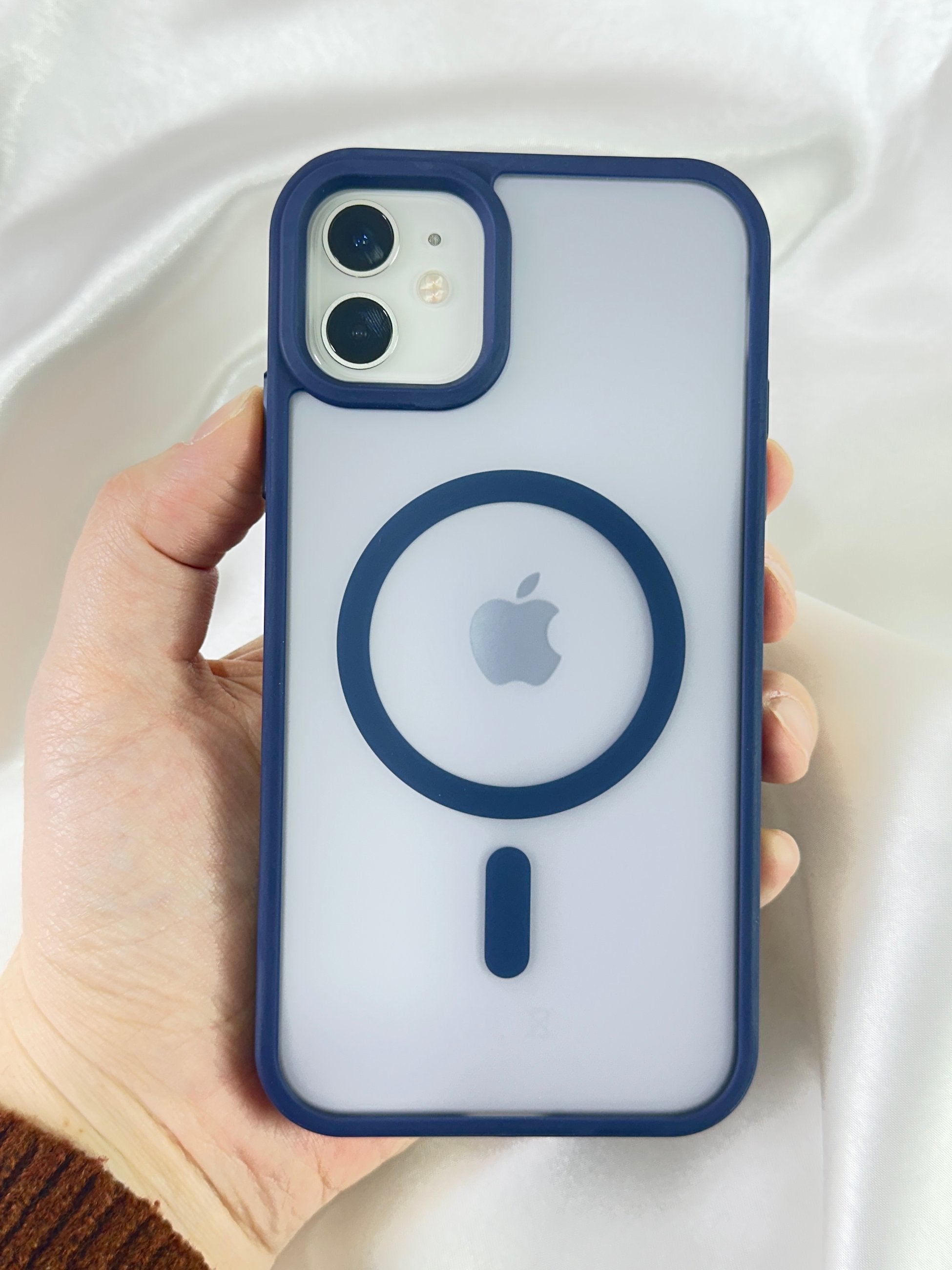 iPhone 11 Magsafe Uyumlu Mat Kamera Korumalı Renkli Vio Kılıf