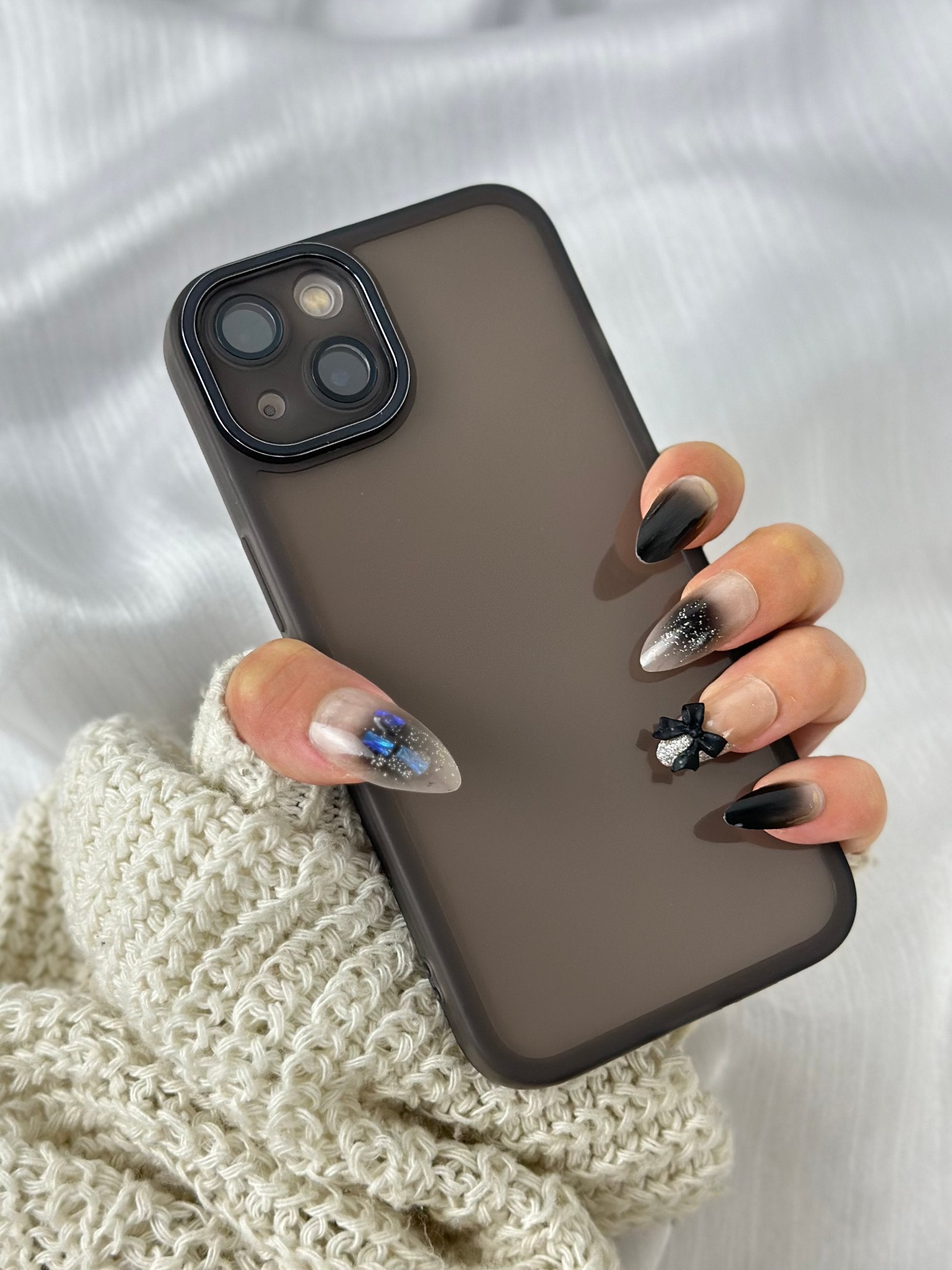 iPhone 13 Kamera Korumalı Transparan Berry Kılıf