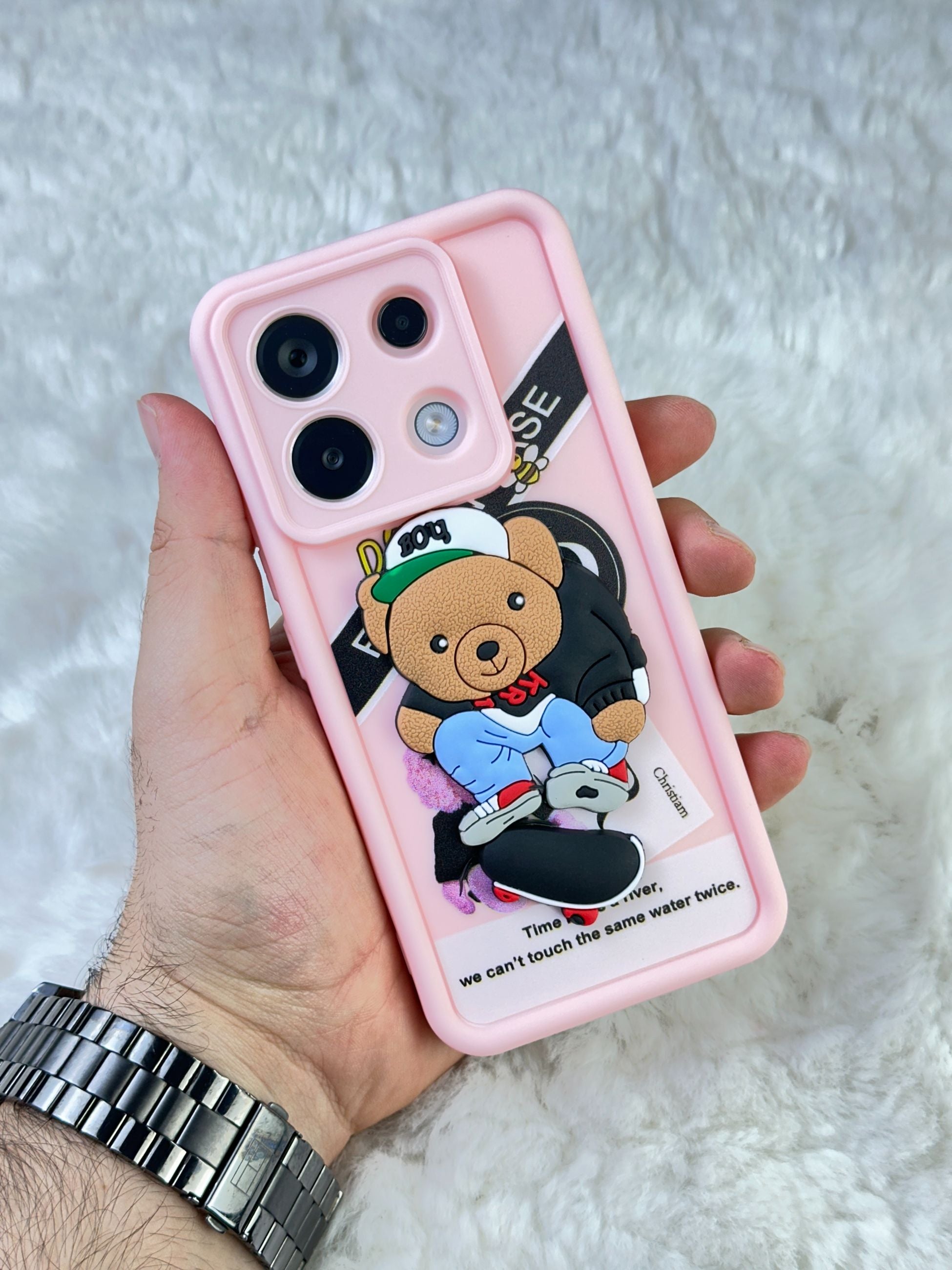 Xiaomi Redmi Note 13 Sert Silikonlu Lansman Ayıcıklı kılıf