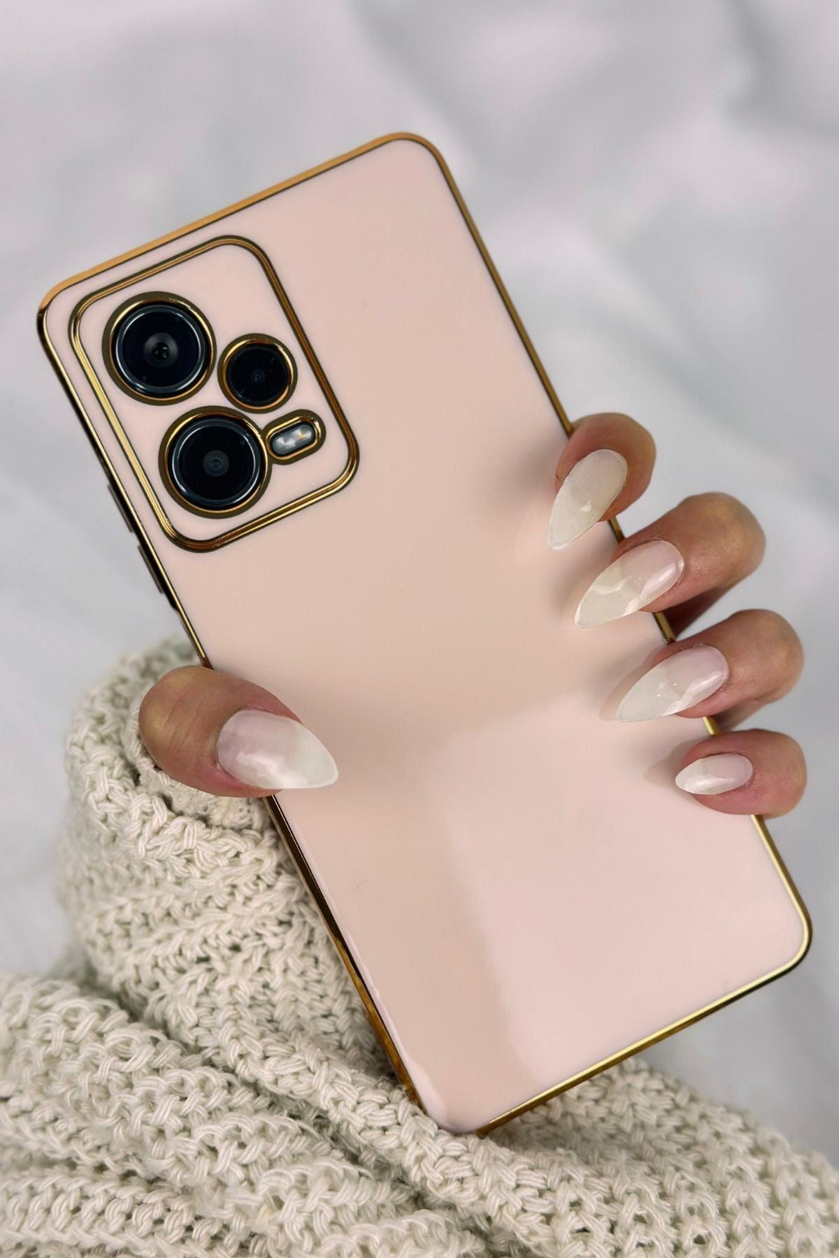 Xiaomi Redmi Note 12 Pro 5G Gold Kenarlı Parlak Kamera Korumalı Bark Kılıf