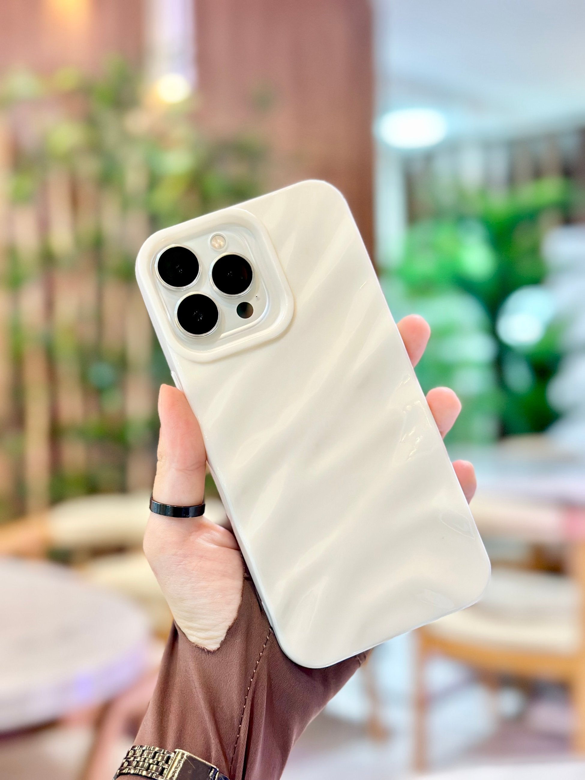 iPhone 12 Pro Sedef Dalgalı Wavy Kılıf