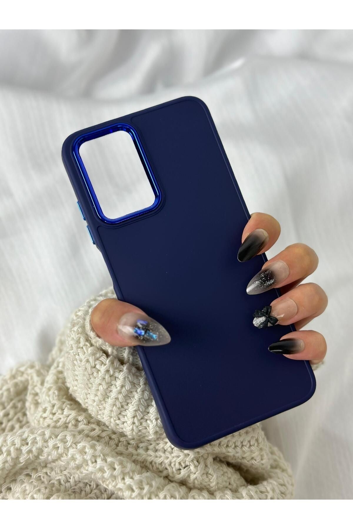 Xiaomi Redmi 10 Parlak Metal Detaylı Tuşu Kolay Basmalı Lansman Pastel Silikon Ruby Kılıf