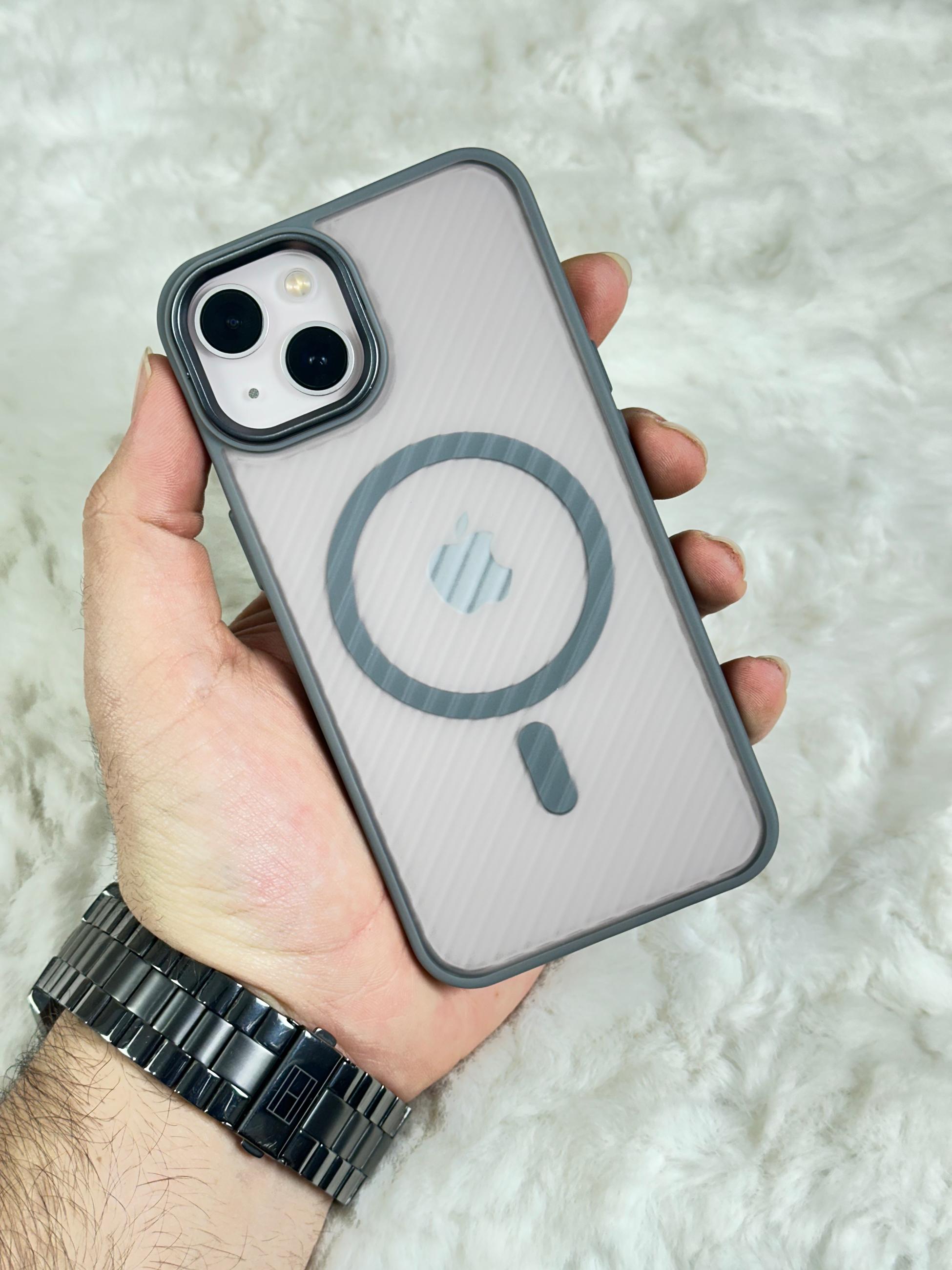 iPhone 14 Magsafe Özellikli Kamera Çıkıntılı Yanları Silikon Line Kılıf