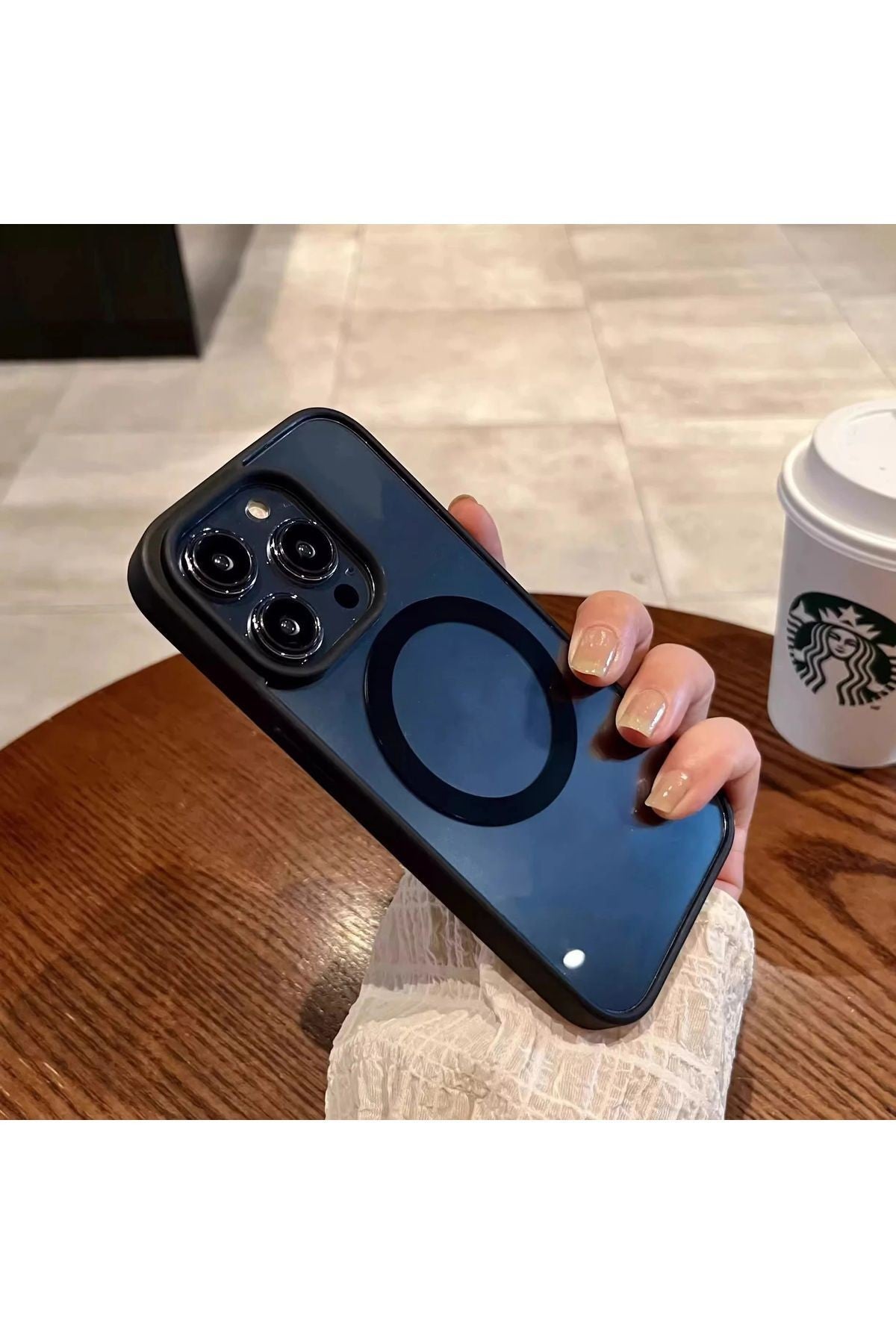 iPhone 15 Pro Magsafe Wireless Şarj Özellikli Silikon Kamera Çıkıntılı REMA Kılıf