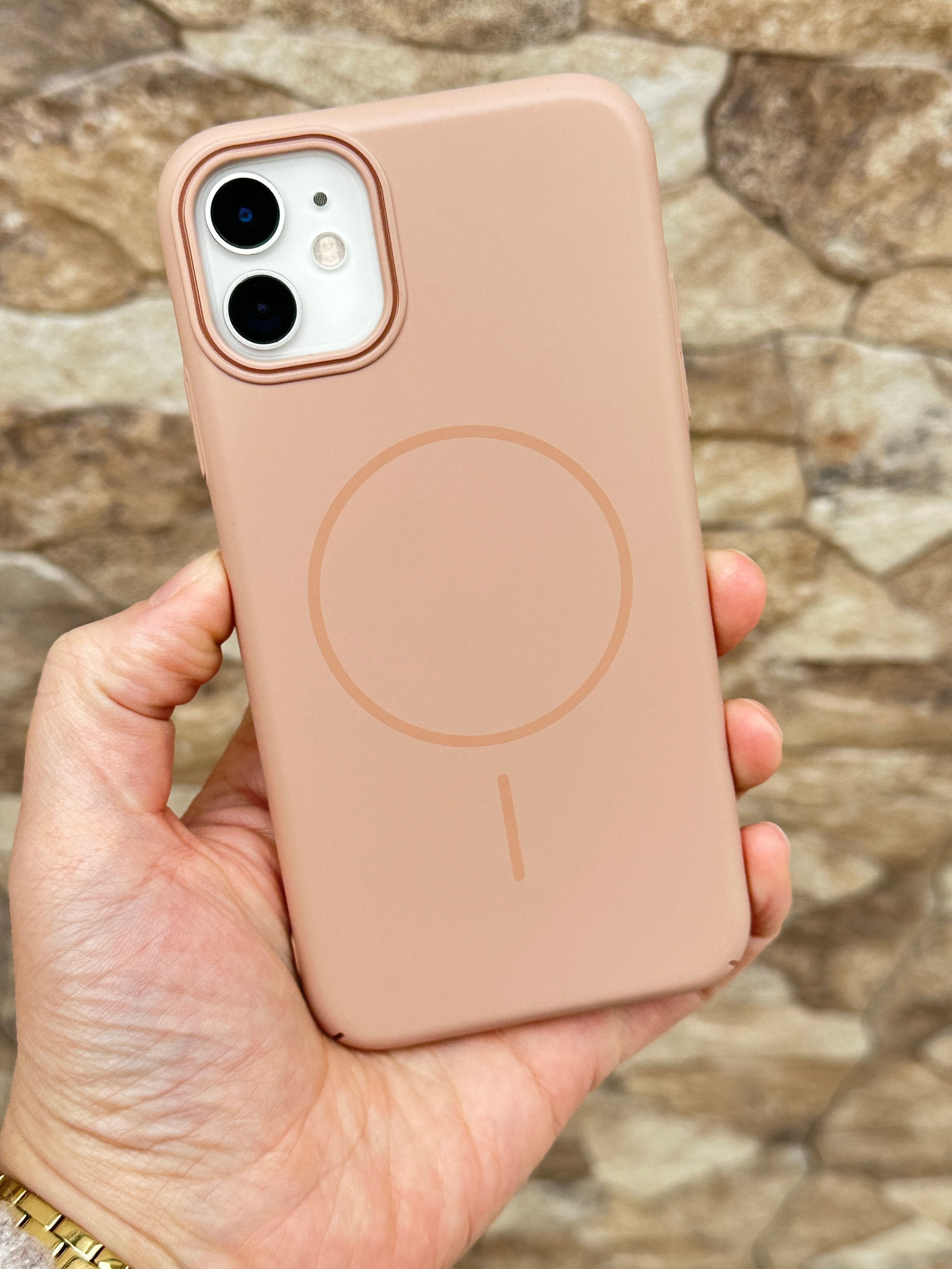 iPhone 11 Magsafe Özellikli Minimal Dizaynlı Kamera Çıkıntılı Ruzo Kılıf