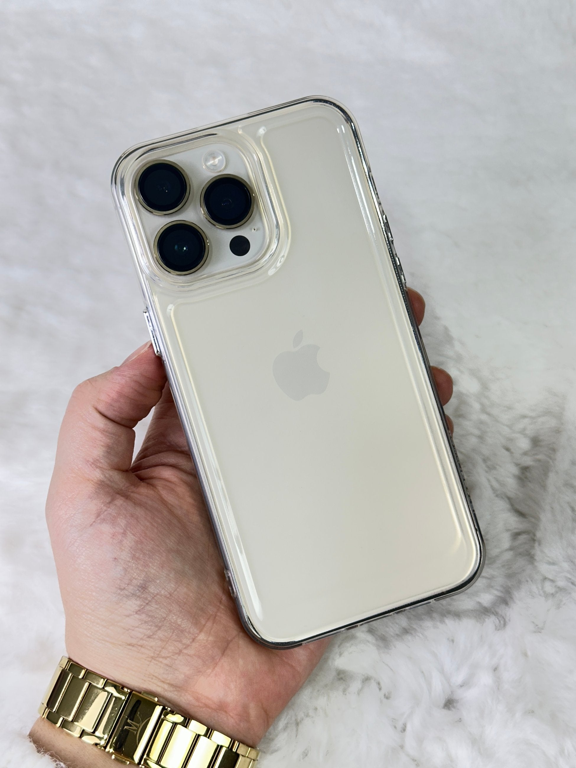 iPhone 13 Pro Max Şeffaf Darbelere Karşı Dayanıklı Vip Şeffaf