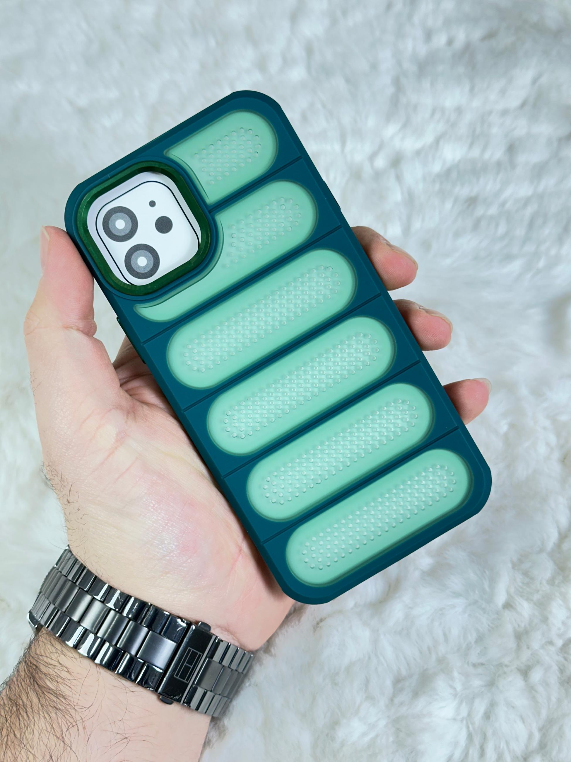 iPhone 12 Pars Kılıf