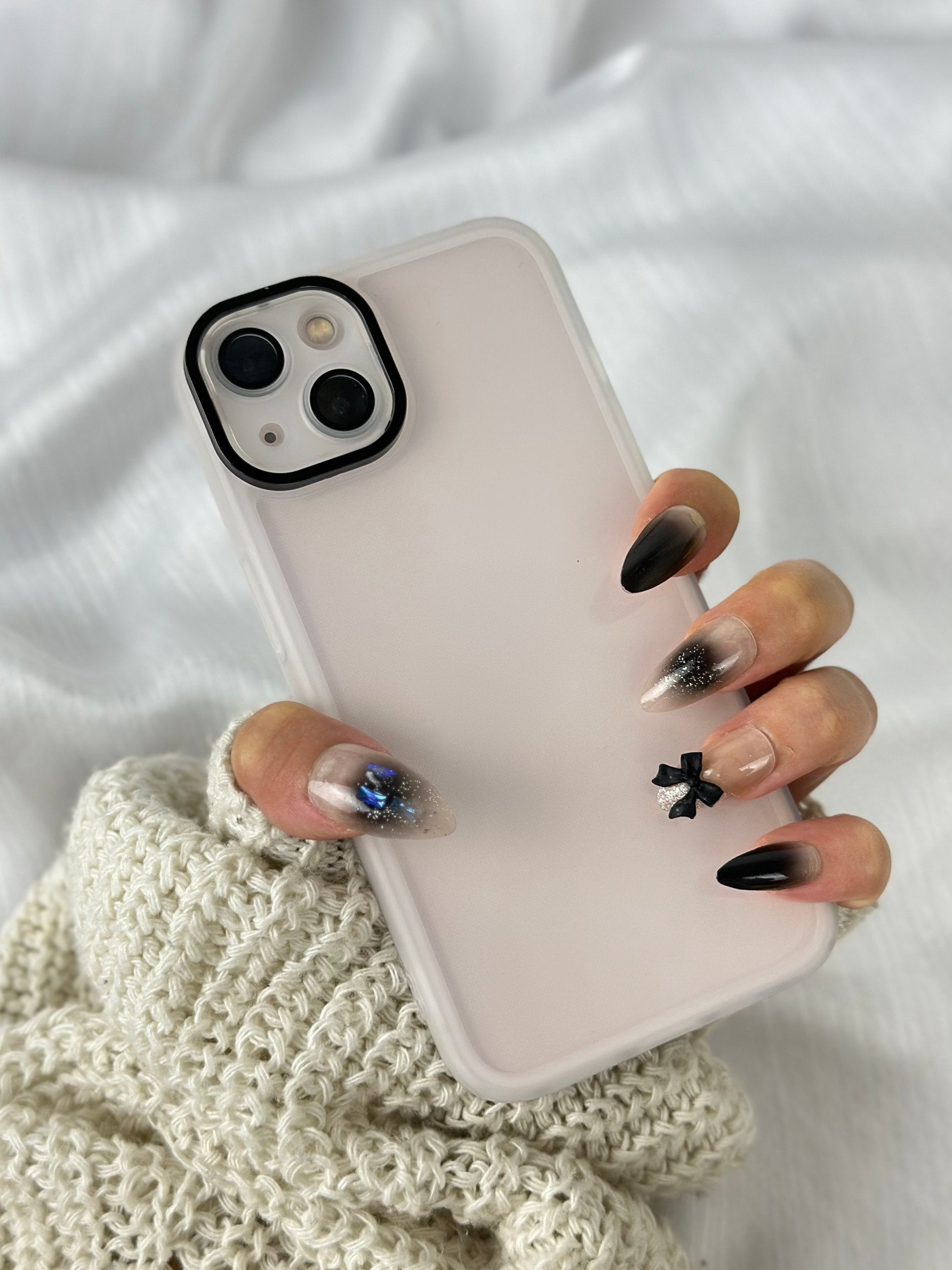 iPhone 13 Kamera Korumalı Transparan Berry Kılıf