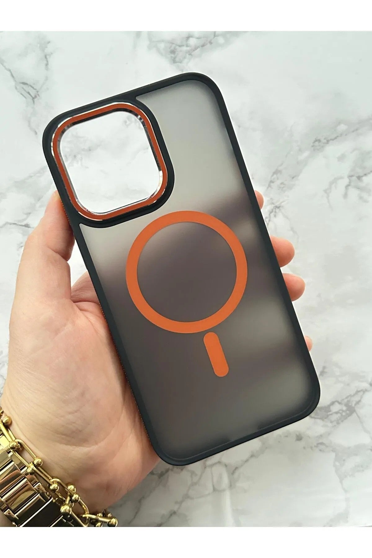 iPhone 14 Pro Max Magsafe Özellikli Krom Kamera Çıkıntılı Yanları Silikon Arkası Buzlu Zaga kılıf