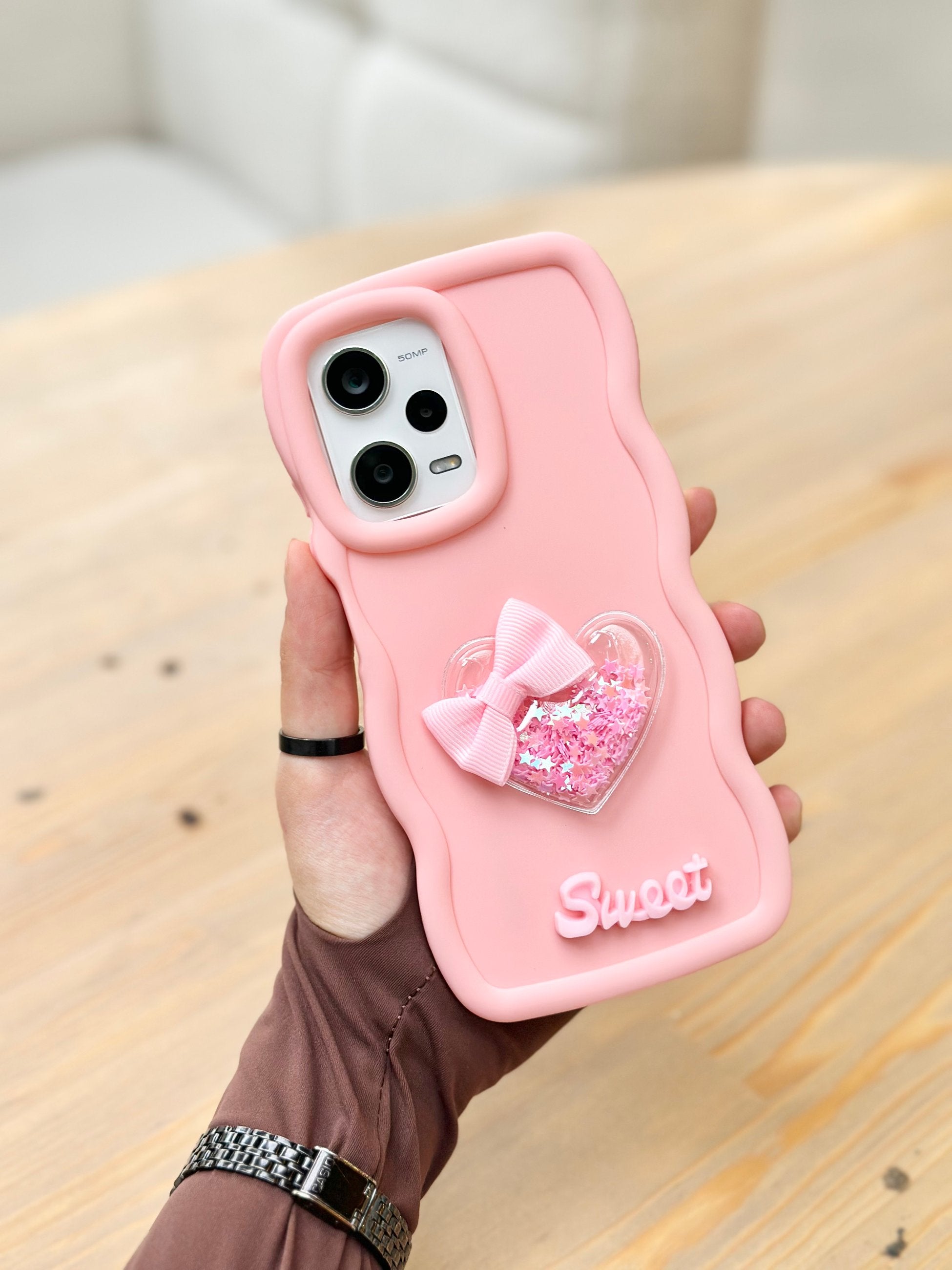 Redmi Note 12 Pro 5G Uyumlu Renkli Kalp Kurdele Detaylı Simli Dalgalı Sweety Kılıf