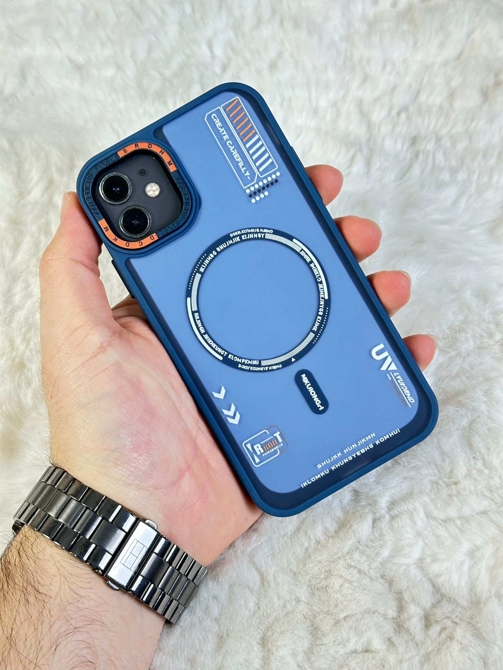 iPhone 12 ve 12 Pro Magsafe Wireless Şarj Özellikli Desenli Tiger Kılıf