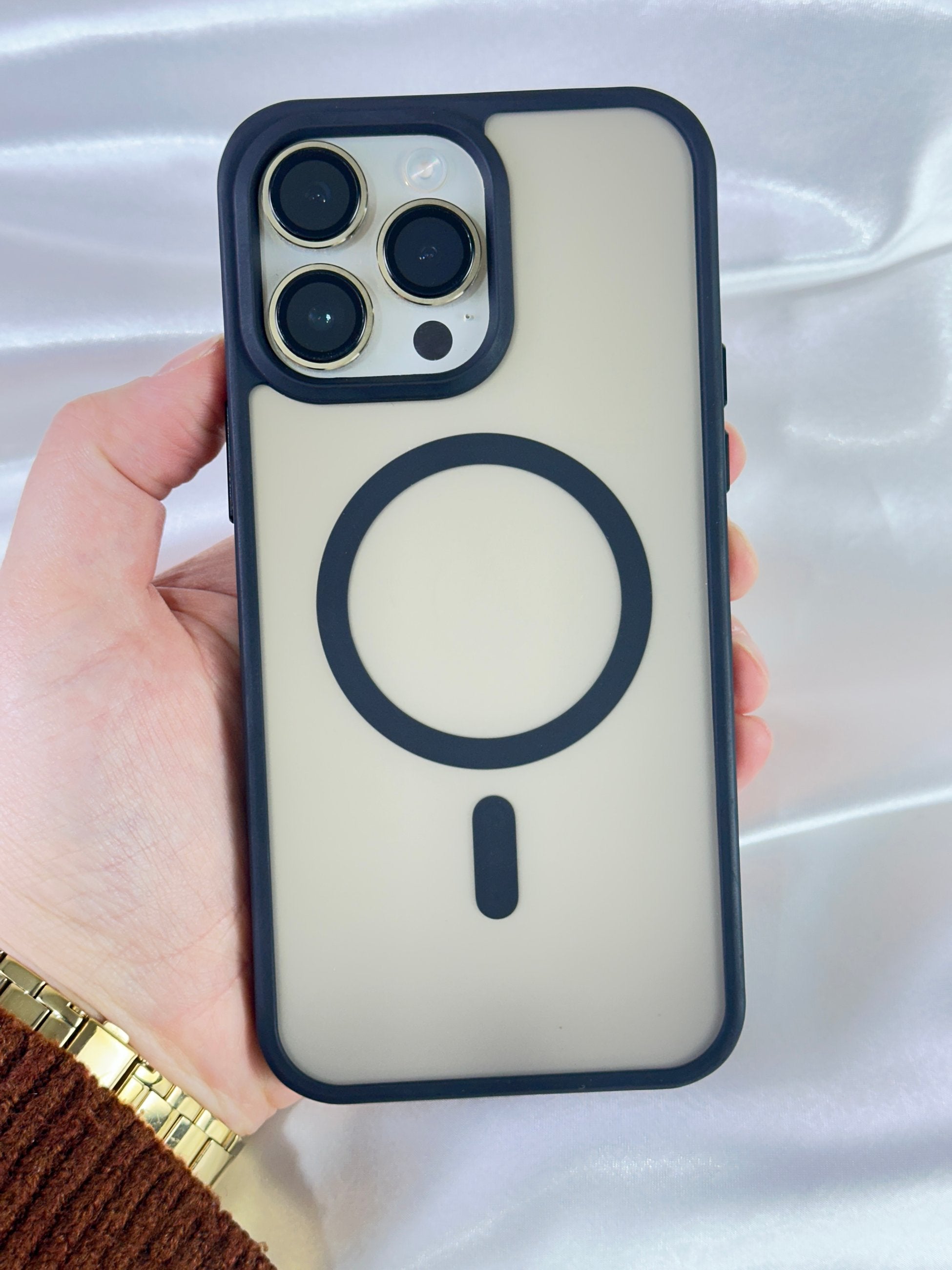 iPhone 14 Pro Max Magsafe Uyumlu Mat Kamera Korumalı Renkli Vio Kılıf