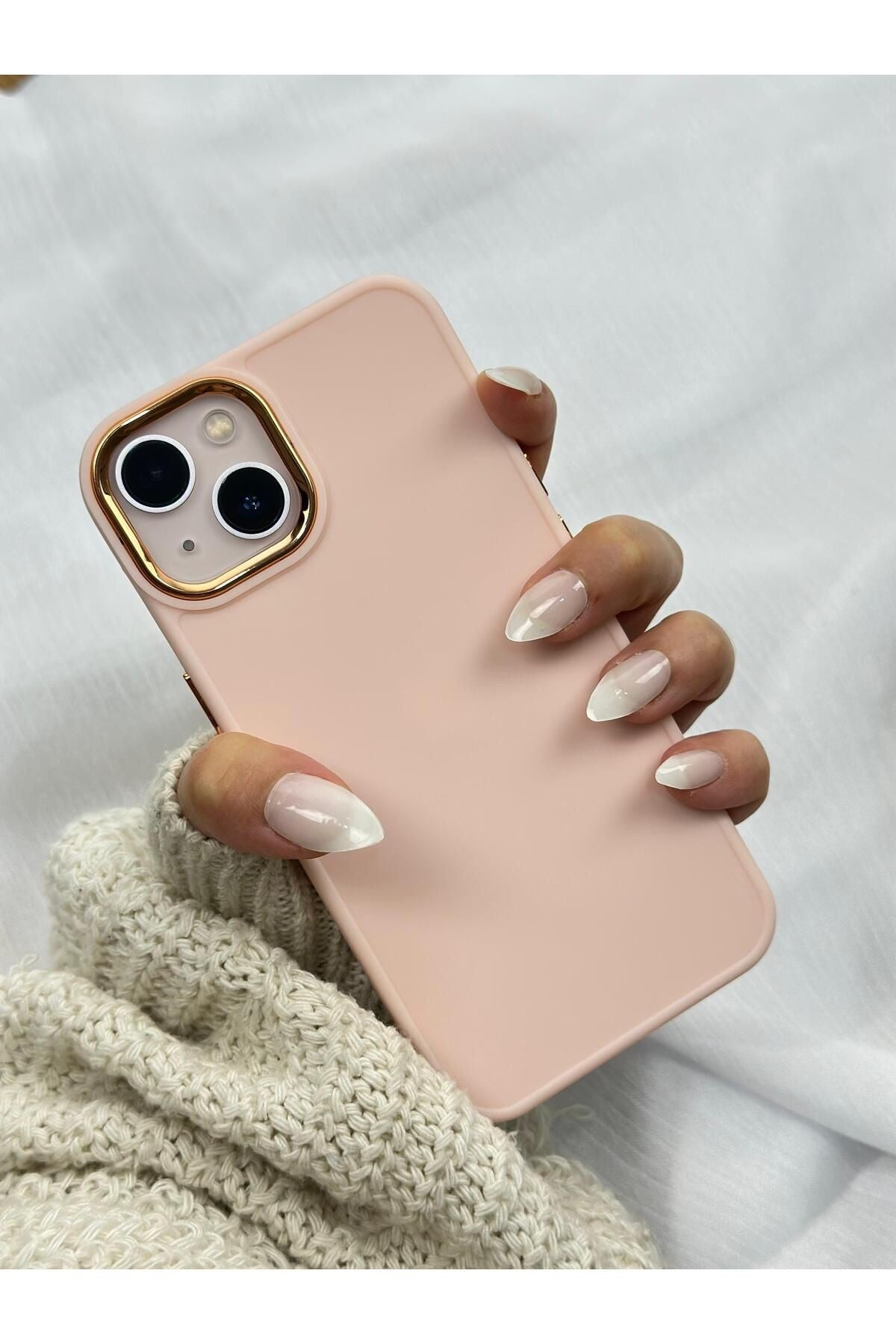 iPhone 15 Parlak Metal Detaylı Pastel Silikon Lansman RUBY Kılıf