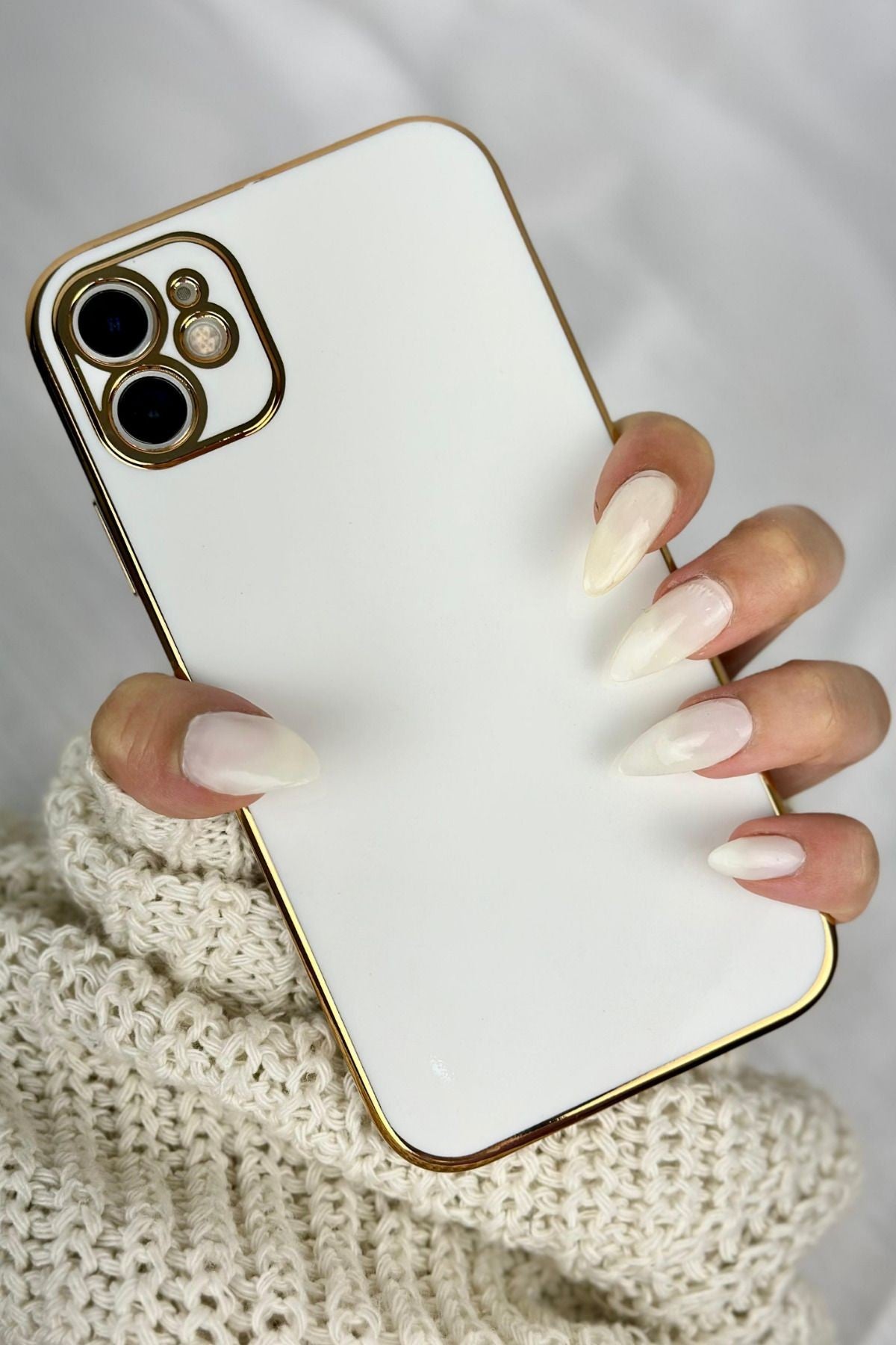 Apple iPhone 11 Kenarları Parlak Bark Kılıf