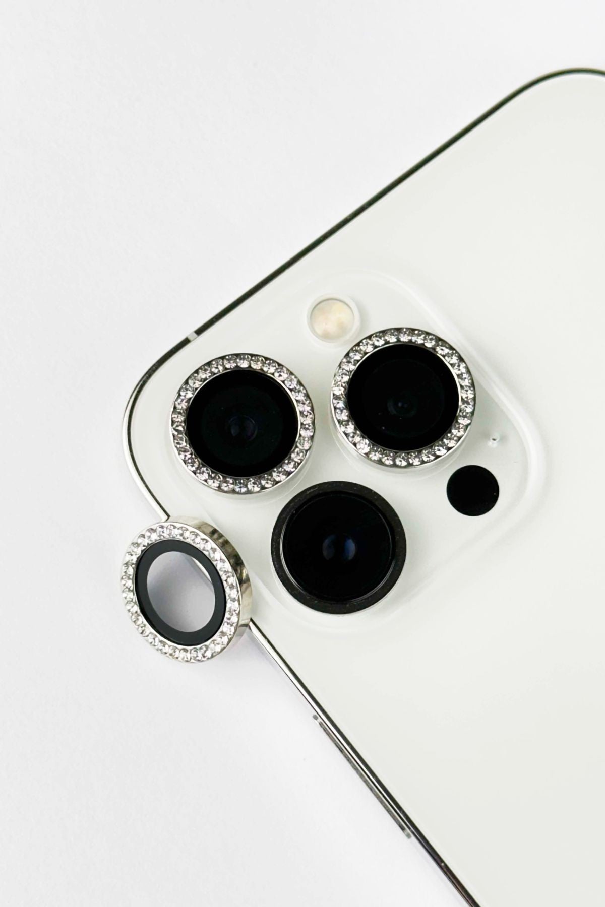 iPhone 13 Pro Max ve 13 Pro Uyumlu Swarovski Taşlı Kamera Lens Koruyucu
