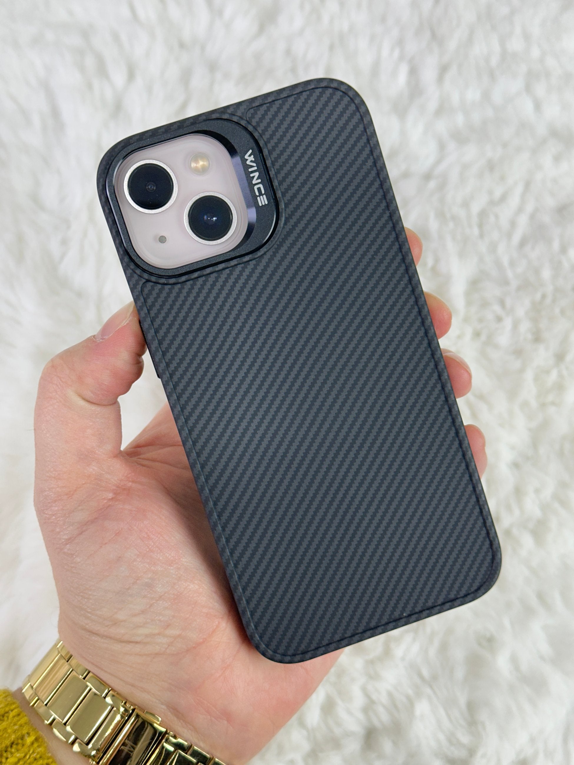 iPhone 13 Karbon Kamera Kısmı Stand Olabilen Kılıf ile Aynı Renkte Lens Koruyuculu Mag Karbon Kılıf