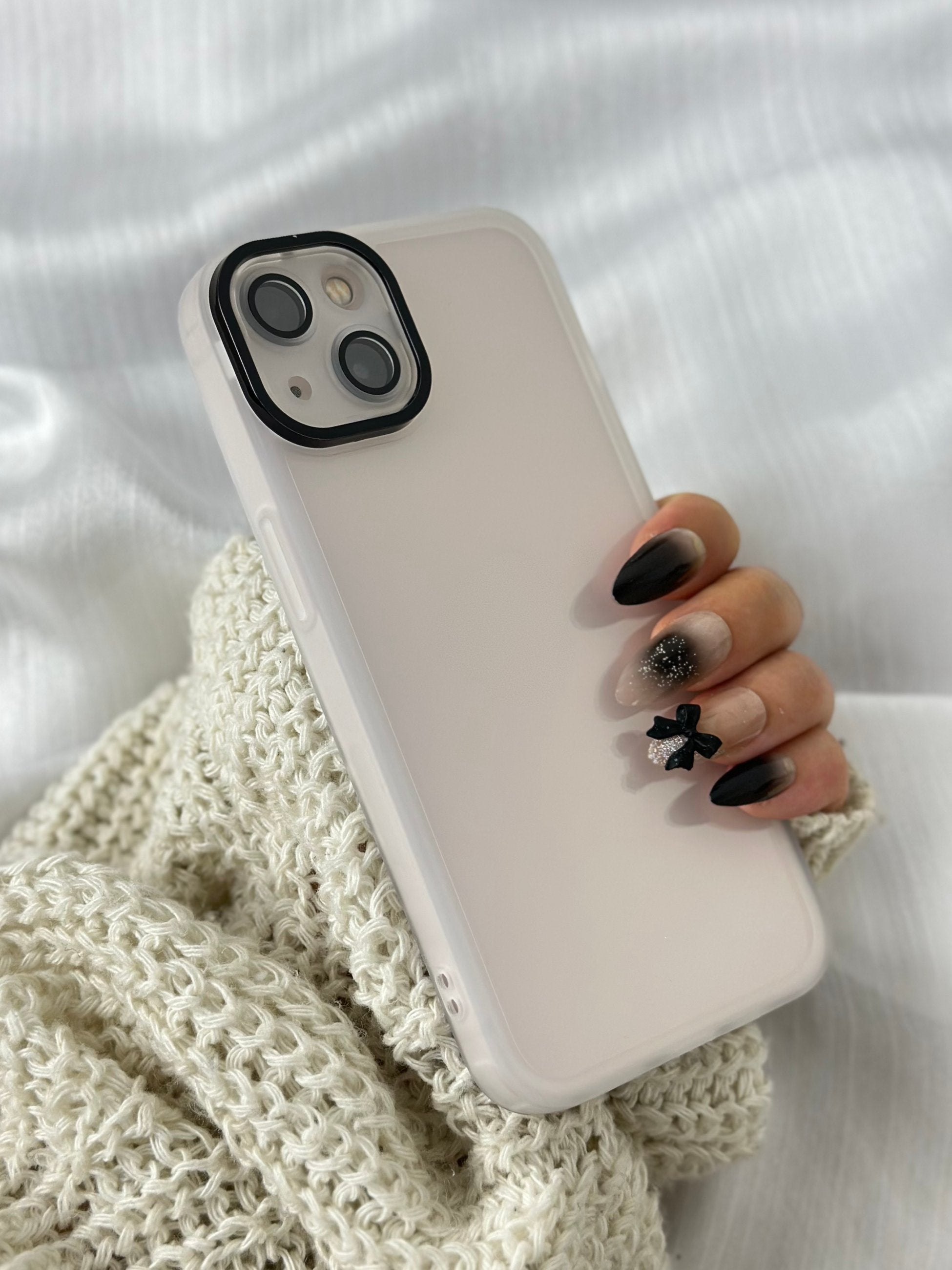 iPhone 13 Kamera Korumalı Transparan Berry Kılıf