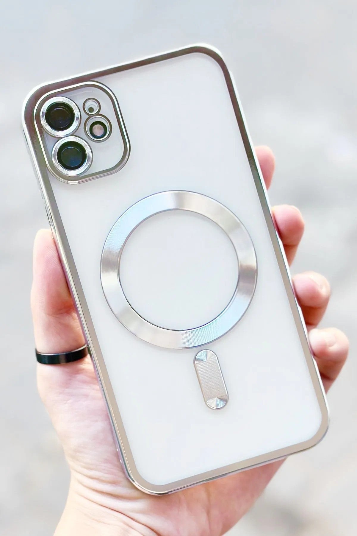 iPhone 12 Kamera Korumalı Sararmaz Silikon Parlak Magsafe Destekli Modern Cetro Kılıf