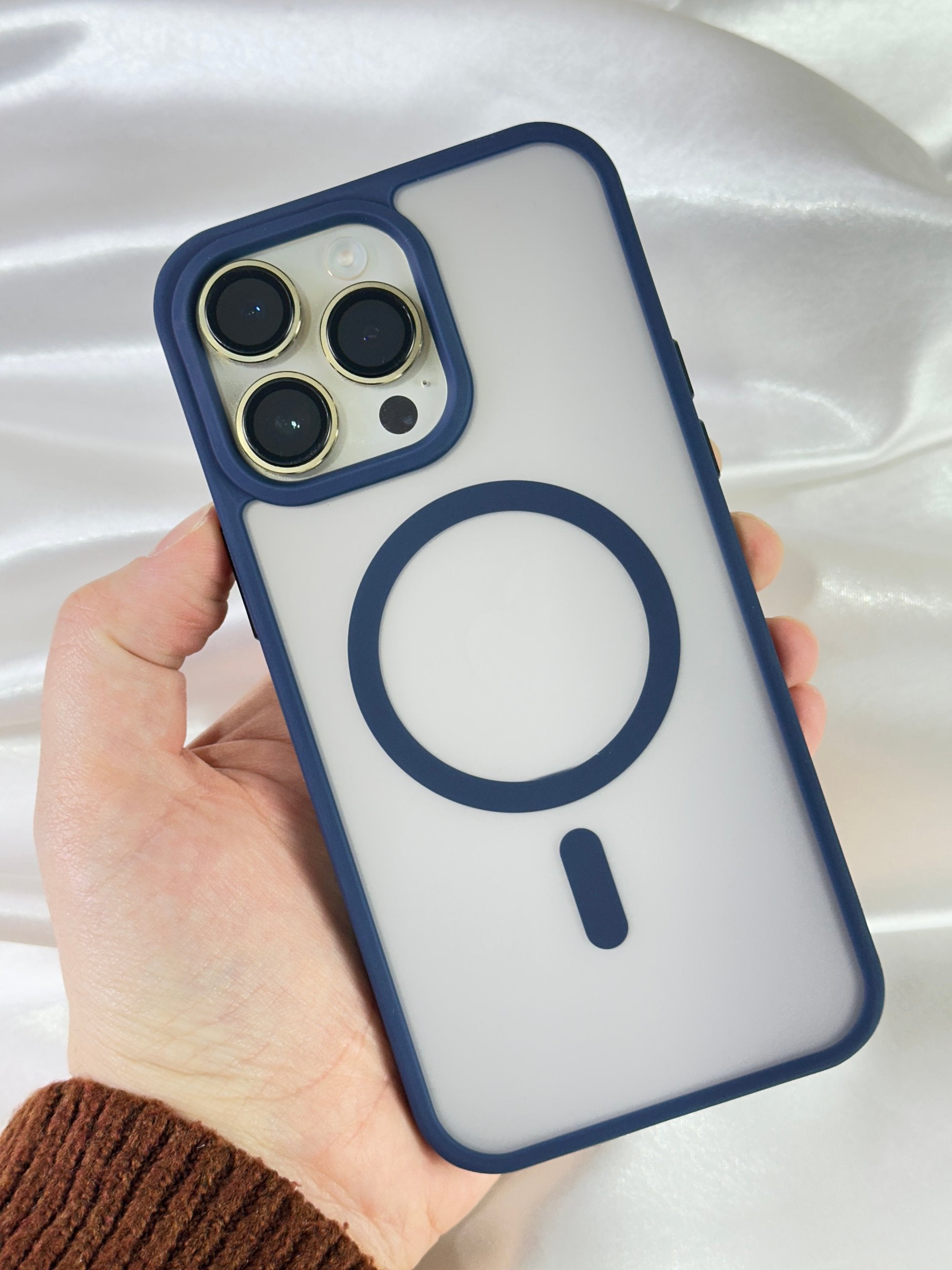 iPhone 14 Pro Magsafe Uyumlu Mat Kamera Korumalı Renkli Vio Kılıf