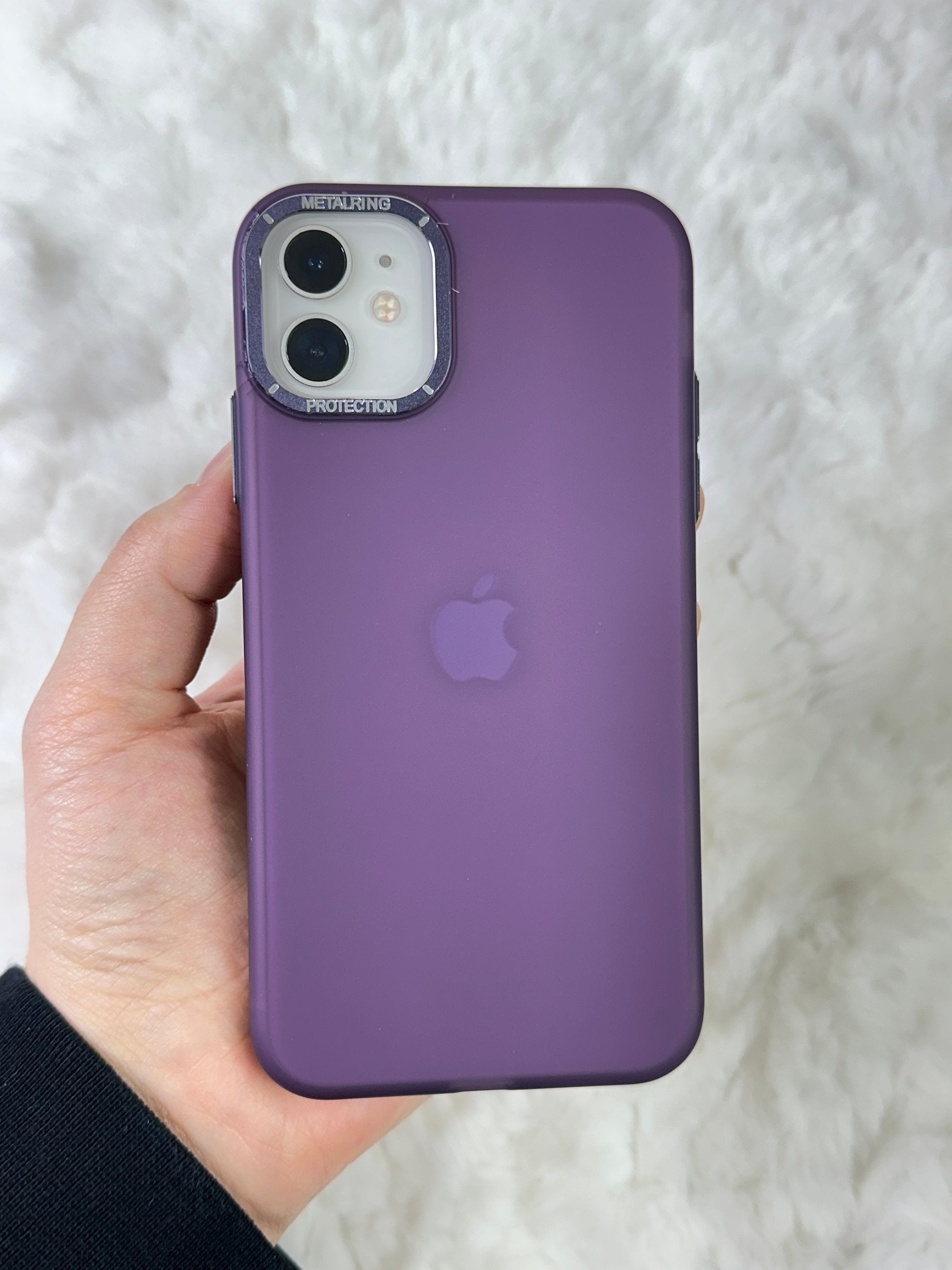 iPhone 11 İnce Tasarımlı Arkası Buzlu Kamera Çıkıntılı Lost Kılıf