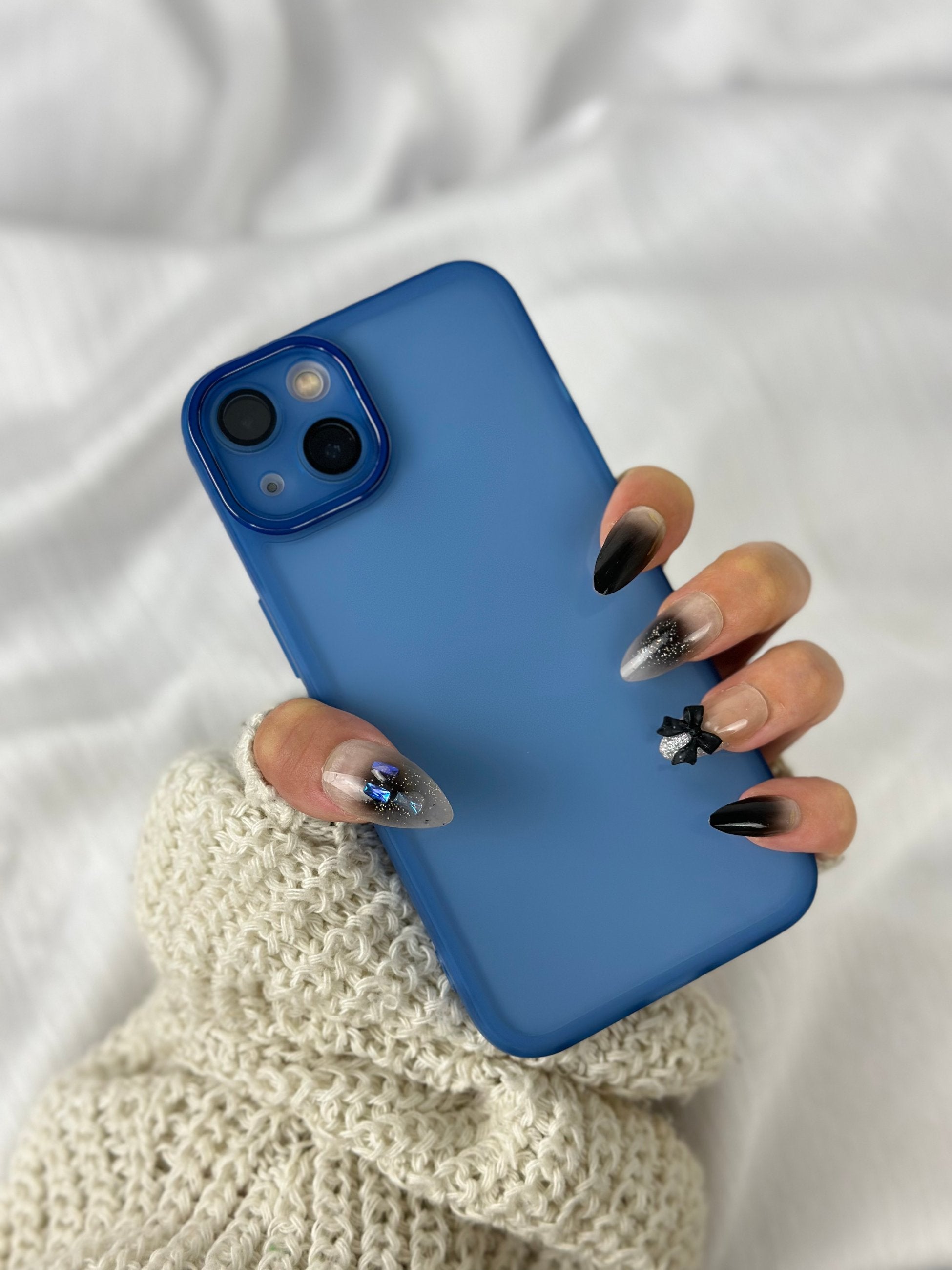 iPhone 13 Kamera Korumalı Transparan Berry Kılıf