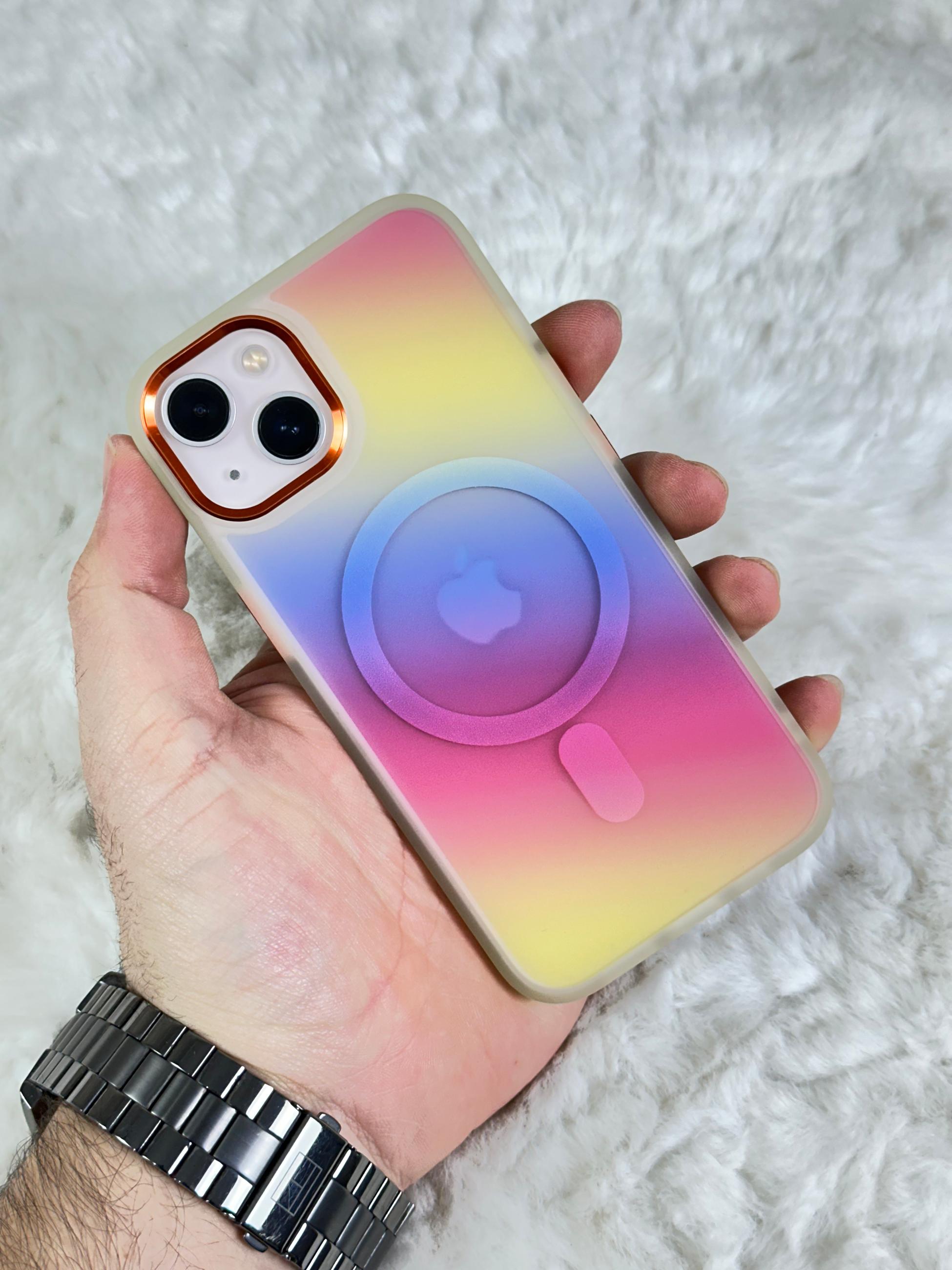 iPhone 13 Rainbow Magsafe