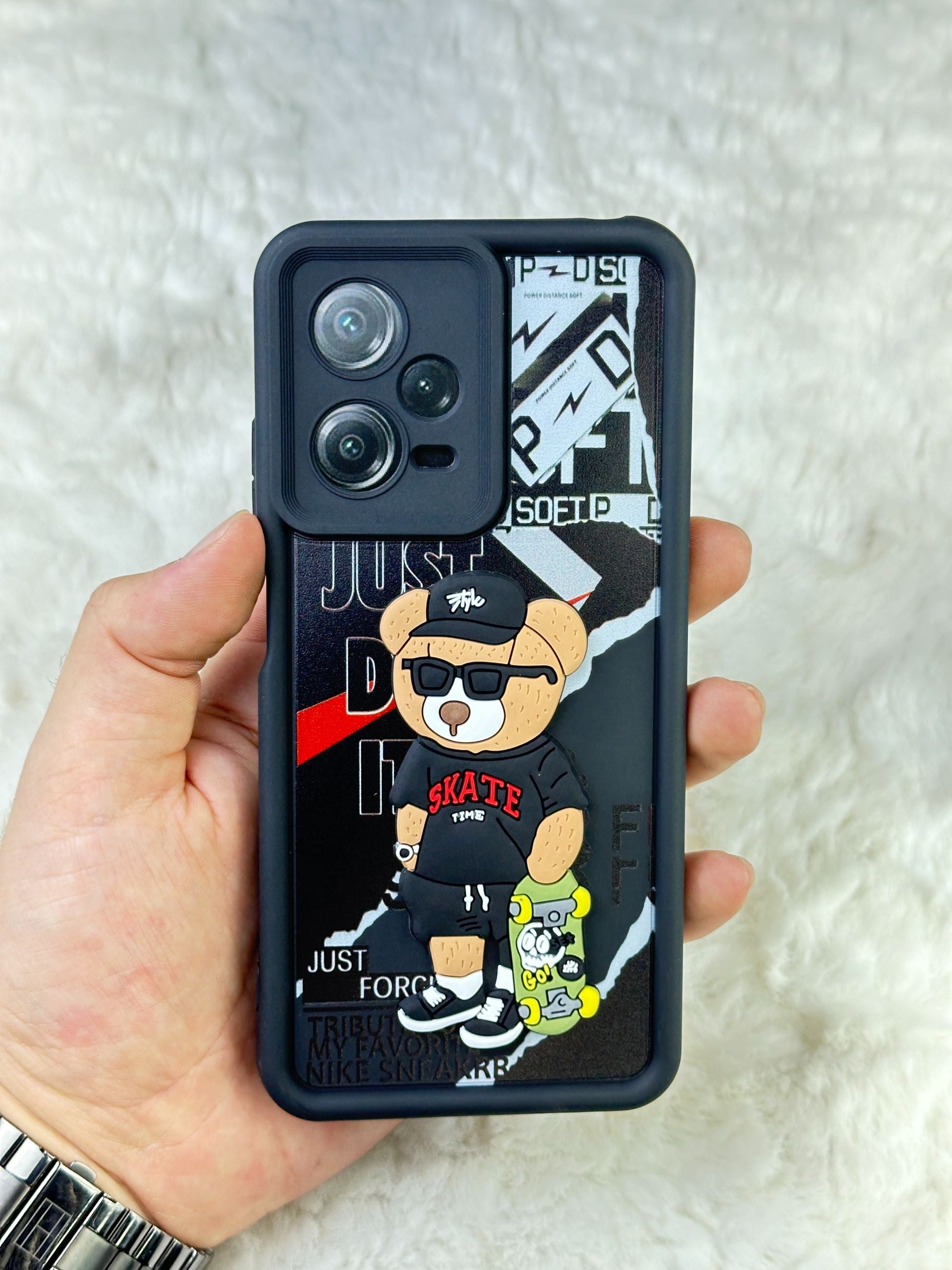 Xiaomi Redmi Note 12 Pro 5G Sert Silikonlu Lansman Ayıcıklı kılıf