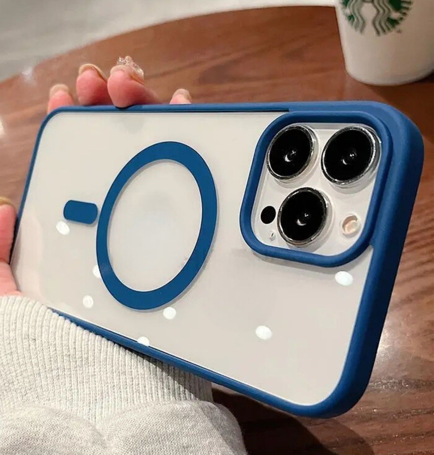 iPhone 15 Pro MAX Magsafe Wireless Şarj Özellikli Silikon Kamera Çıkıntılı REMA Kılıf