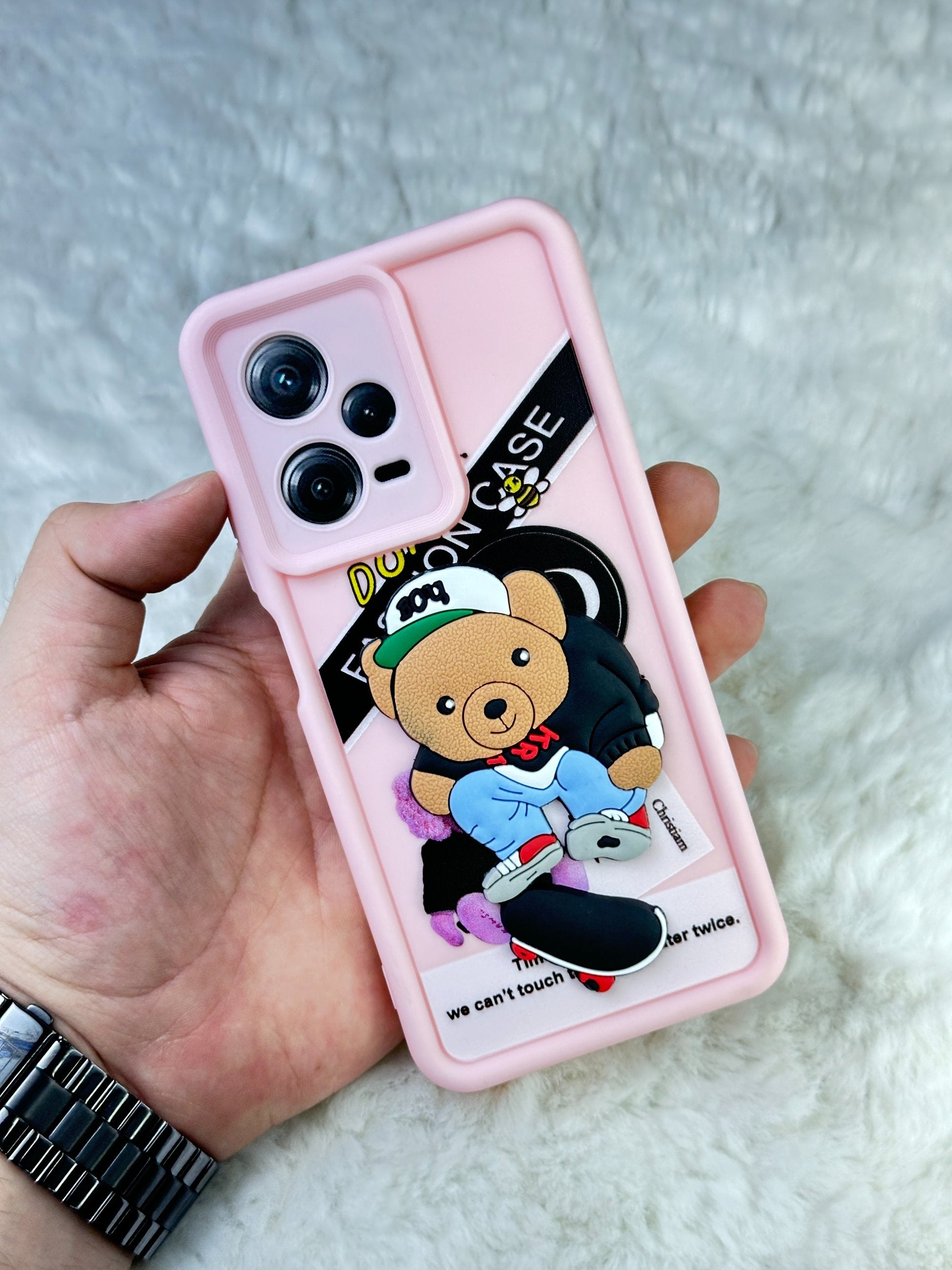 Xiaomi Redmi Note 12 Pro 5G Sert Silikonlu Lansman Ayıcıklı kılıf