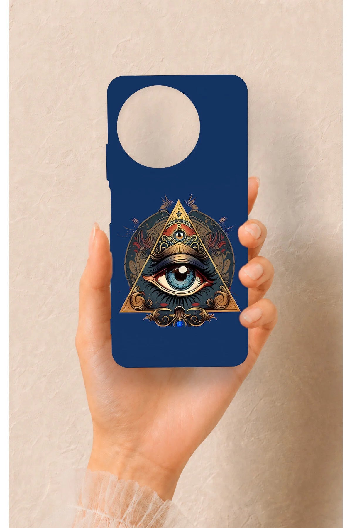 Realme 11 Uyumlu Pyramid Eye Desenli Silikon Kılıf