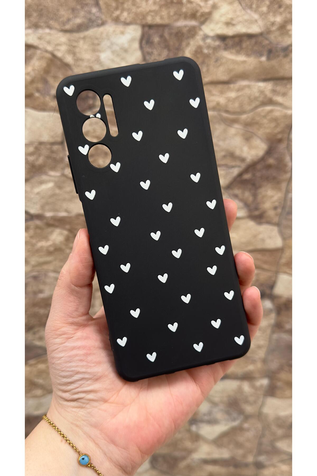 Tecno Pova 3 Uyumlu Mini Beyaz Kalp Desenli Silikon Darbe Emici Klasik Korumalı Rubber Kılıf